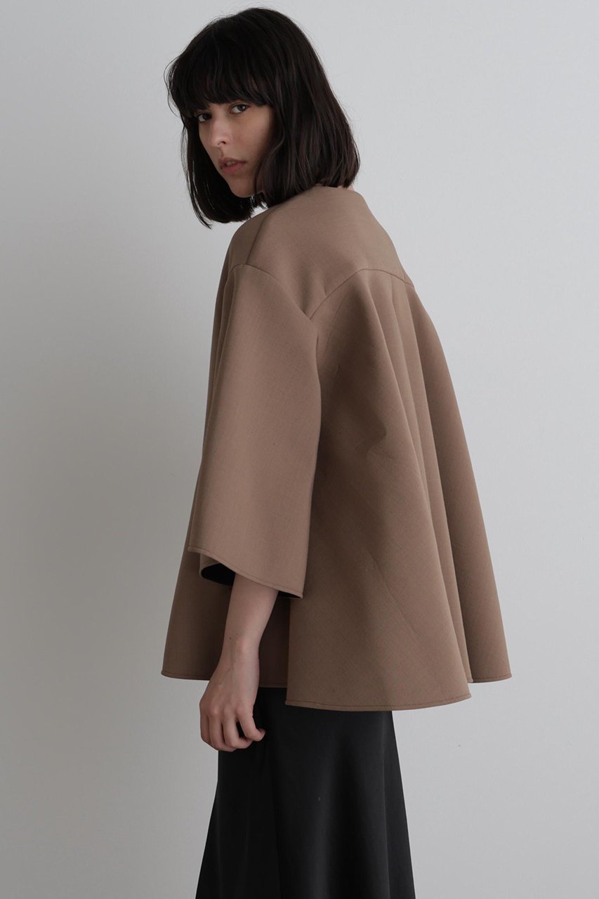 【ル フィル/LE PHIL】のライトボンディングフレアジャケット 人気、トレンドファッション・服の通販 founy(ファニー) ファッション Fashion レディースファッション Fashion for Women アウター Coat / Outerwear Collection レディースジャケット・軽アウター Jackets インナー Innerwear グログラン Grosgrain, Grosgrain Ribbon ジャケット Jacket, Outerwear スタンダード Standard, Basic スリーブ Sleeve, Long Sleeve / Short Sleeve ドレープ Drape, Draping Fabric フレア Flare, Flared ボンディング Bonding, Bonded Fabric ワイド Wide, Wide Fit 再入荷 Restock / Back in Stock 羽織 Haori, Light Jacket other-4|ID: prp329100004630162 ipo3291000000035753205