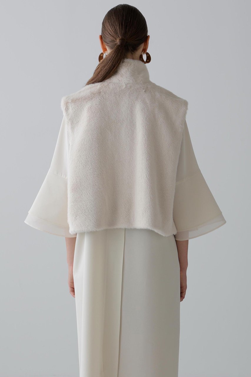 【アドーア/ADORE】のフェイクファーベスト 人気、トレンドファッション・服の通販 founy(ファニー) 　ファッション　Fashion　レディースファッション　Fashion for Women　アウター　Coat / Outerwear Collection　レディースジャケット・軽アウター　Jackets　ジャケット　Jacket, Outerwear　フェイクファー　Faux Fur, Imitation Fur　ベスト　Vest, Waistcoat　ボトム　Bottoms, Lower Wear　リュクス　Luxury, Elegant, High-End, Chic　エレガント 上品　Elegant　other-5|ID: prp329100004630166 ipo3291000000033299739