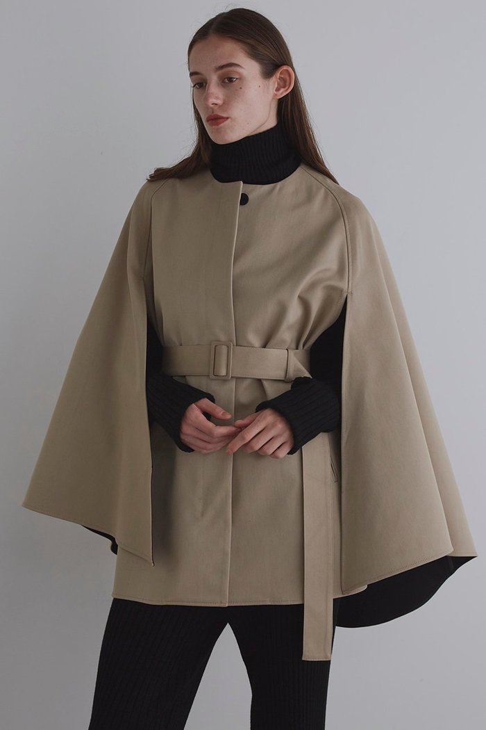 【ル フィル/LE PHIL】の《LE PHIL》ライトボンディングケープジャケット インテリア・キッズ・メンズ・レディースファッション・服の通販 founy(ファニー) https://founy.com/ ファッション Fashion レディースファッション Fashion for Women アウター Coat / Outerwear Collection レディースジャケット・軽アウター Jackets クラシカル Classical, Vintage-Inspired ジャケット Jacket, Outerwear ビッグ Big, Oversized エレガント 上品 Elegant 羽織 Haori, Light Jacket |ID: prp329100004630168 ipo3291000000035248611