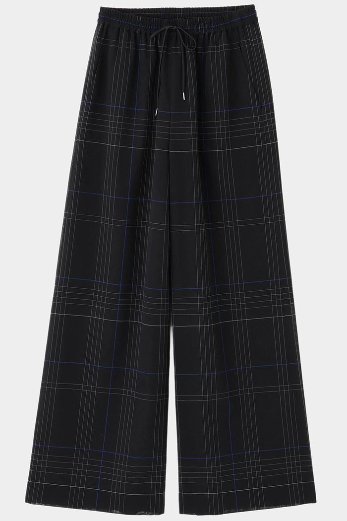 【ル フィル/LE PHIL】のシアーウールパンツ インテリア・キッズ・メンズ・レディースファッション・服の通販 founy(ファニー) https://founy.com/ ファッション Fashion レディースファッション Fashion for Women パンツ Pants & Trousers エレガント 上品 Elegant 今季 This Season, Current Season シャーリング Shirring, Ruched シンプル Simple, Minimal スタンダード Standard, Basic ストレート Straight, Straight Cut セットアップ Set-Up, Coordinated Outfit チェック Check, Plaid, Tartan ドローストリング Drawstring, Pull Cord 定番 Standard, Basic Item フィット Fit, Slim Fit ワイド Wide, Wide Fit おすすめ Recommended / Our Picks |ID: prp329100004630188 ipo3291000000035664344