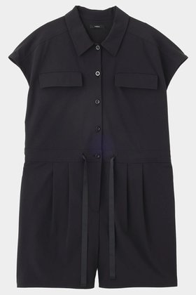 【ル フィル/LE PHIL】 《LE PHIL SPORTS》ナイロンショートパンツコンビネゾン人気、トレンドファッション・服の通販 founy(ファニー) ファッション Fashion レディースファッション Fashion for Women パンツ Pants & Trousers ショートパンツ・ハーフパンツ High-Waisted & Relaxed Shorts スタンダード Standard, Basic メッシュ Mesh, Net Fabric ヨーク Yoke, Yoke Design |ID:prp329100004630192