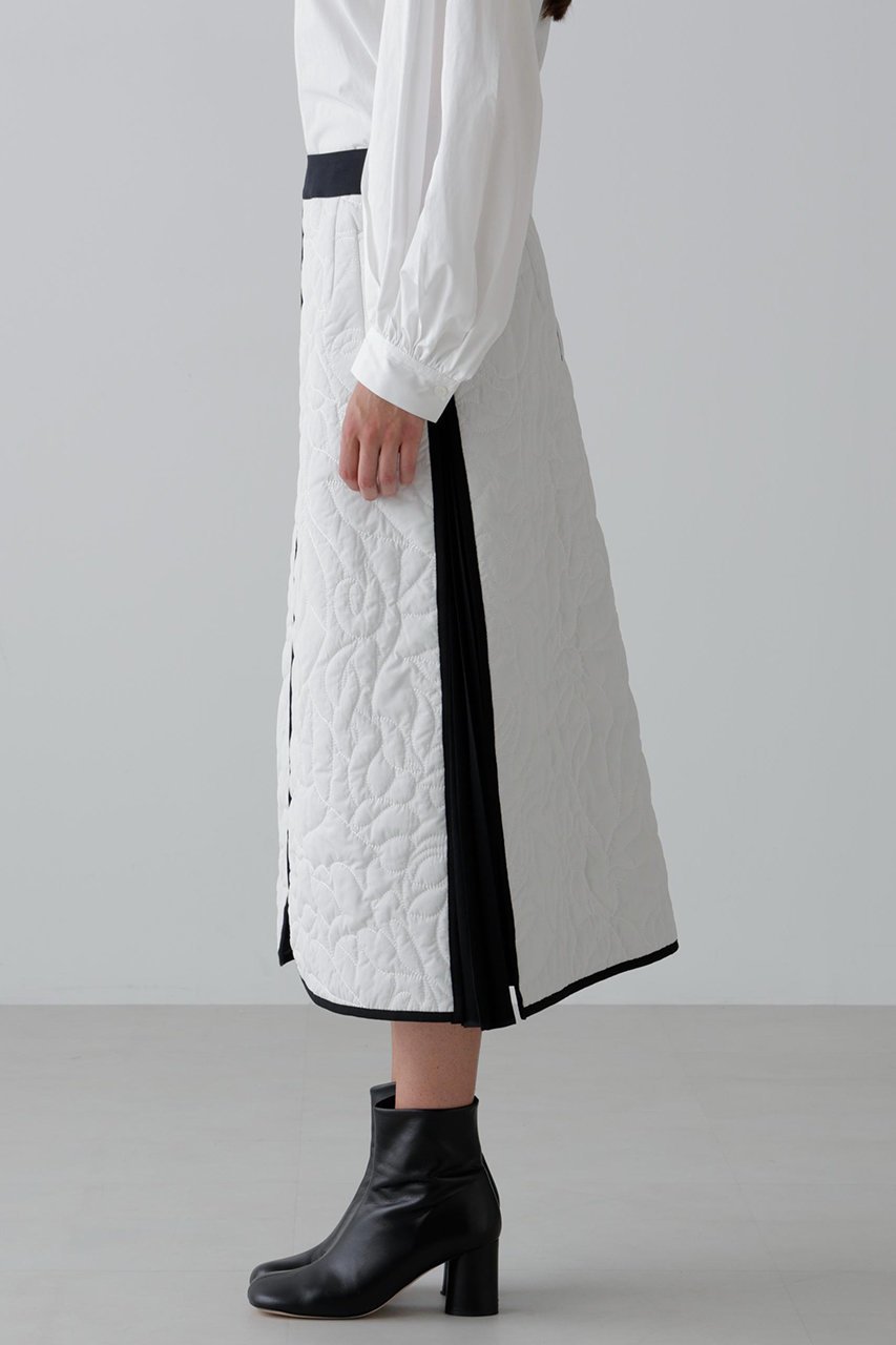 【アドーア/ADORE】のグラフィティキルティングスカート 人気、トレンドファッション・服の通販 founy(ファニー) 　ファッション　Fashion　レディースファッション　Fashion for Women　スカート　Skirts　おすすめ　Recommended / Our Picks　キルティング　Quilted, Quilting　ジャケット　Jacket, Outerwear　セットアップ　Set-Up, Coordinated Outfit　センター　Center, Center Line　タフタ　Taffeta, Structured Fabric　プリーツ　Pleats, Pleated　other-5|ID: prp329100004630202 ipo3291000000033300018