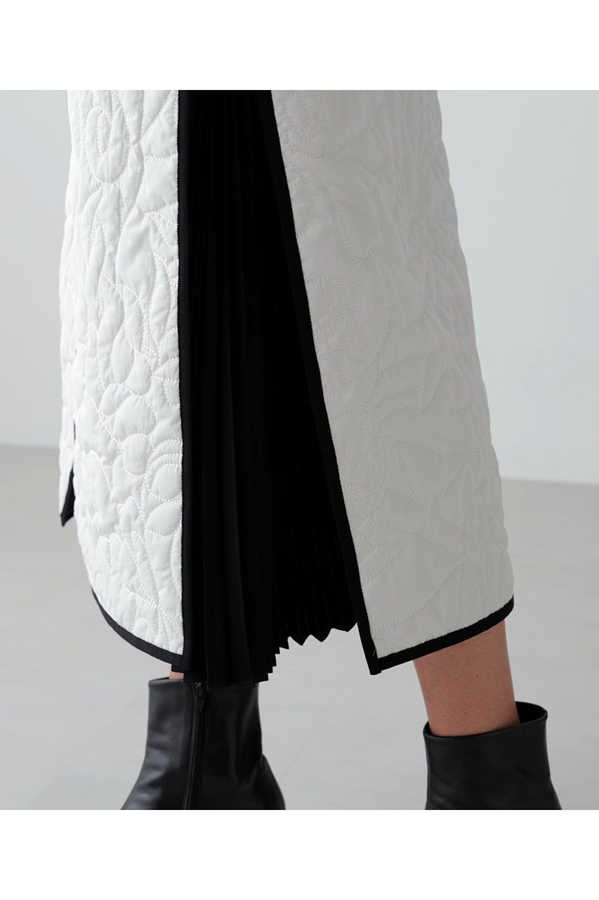 【アドーア/ADORE】のグラフィティキルティングスカート 人気、トレンドファッション・服の通販 founy(ファニー) 　ファッション　Fashion　レディースファッション　Fashion for Women　スカート　Skirts　おすすめ　Recommended / Our Picks　キルティング　Quilted, Quilting　ジャケット　Jacket, Outerwear　セットアップ　Set-Up, Coordinated Outfit　センター　Center, Center Line　タフタ　Taffeta, Structured Fabric　プリーツ　Pleats, Pleated　other-8|ID: prp329100004630202 ipo3291000000033300021