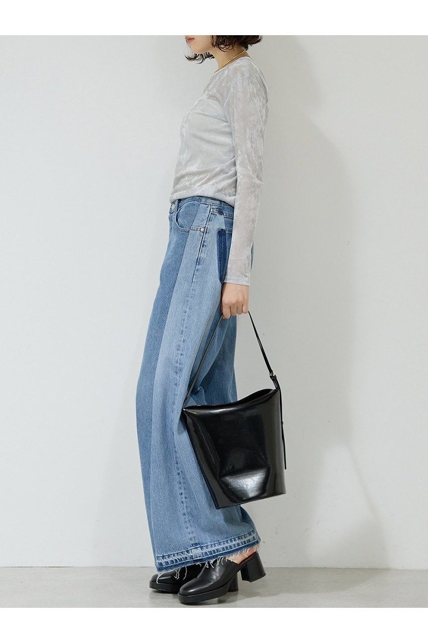 【ガリャルダガランテ/GALLARDAGALANTE】のメッシュフロッキーロンT 人気、トレンドファッション・服の通販 founy(ファニー) 　ファッション　Fashion　レディースファッション　Fashion for Women　トップス・カットソー　Cut & Sew Tops　シャツ・ブラウス・オフィスカジュアル　Elegant Blouses & Button-Ups　ロングTシャツ・Tシャツ　Longline T-Shirts & Tees　カットソー・ベーシックTシャツ　Cut-and-Sewn Tops / Stretch Tees & Basics　2025年　2025　2025-2026秋冬・A/W　Autumn/Winter 2025–26 AW25–26　コンパクト　Compact, Small Size　シンプル　Simple, Minimal　スリーブ　Sleeve, Long Sleeve / Short Sleeve　ベロア　Velour, Soft Velvet　メッシュ　Mesh, Net Fabric　ロング　Long, Long-Length　冬　Winter / This Winter　夏　Summer　秋　Autumn　A/W・秋冬　Autumn/Winter　other-3|ID: prp329100004630764 ipo3291000000033312984