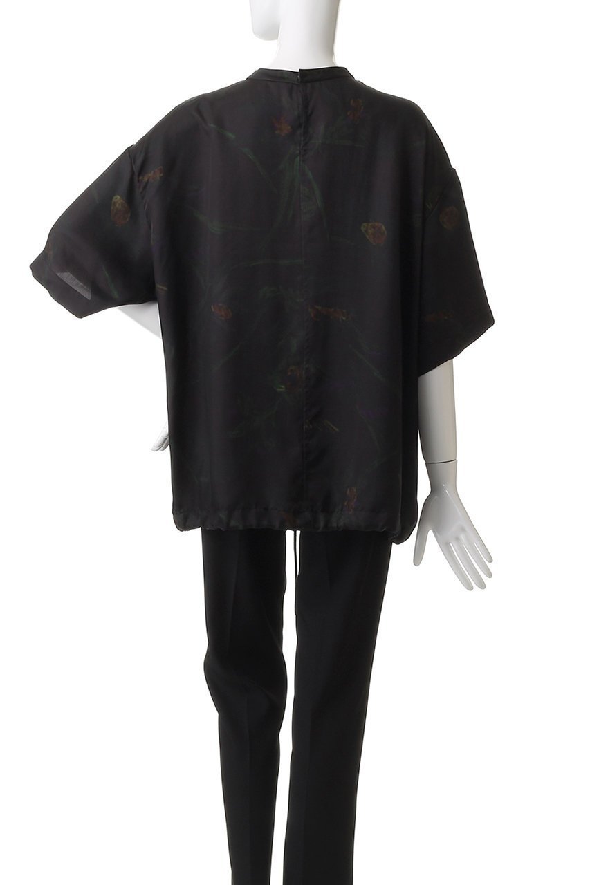 【ニアー ニッポン/near.nippon】のボタニカルプリント オーバーTシャツ 人気、トレンドファッション・服の通販 founy(ファニー) 　ファッション　Fashion　レディースファッション　Fashion for Women　トップス・カットソー　Cut & Sew Tops　シャツ・ブラウス・オフィスカジュアル　Elegant Blouses & Button-Ups　ロングTシャツ・Tシャツ　Longline T-Shirts & Tees　カットソー・ベーシックTシャツ　Cut-and-Sewn Tops / Stretch Tees & Basics　2025年　2025　2025-2026秋冬・A/W　Autumn/Winter 2025–26 AW25–26　なめらか　Smooth, Silky Texture　インナー　Innerwear　カットソー　Cut and Sewn Top　キュプラ　Cupro, Eco Fabric　コクーン　Cocoon, Cocoon Silhouette　ショート　Short, Short Length　スリーブ　Sleeve, Long Sleeve / Short Sleeve　ツイル　Twist, Twisted Detail　ドローコード　Drawcord, Drawstring Cord　ハイネック　High Neck, Mock Neck　フォーマル　Formal, Dressy　ボタニカル　Botanical, Floral Pattern　マニッシュ　Mannish, Boyish　リラックス　Relax, Relaxed Fit　エレガント 上品　Elegant　A/W・秋冬　Autumn/Winter　other-4|ID: prp329100004630770 ipo3291000000033313045