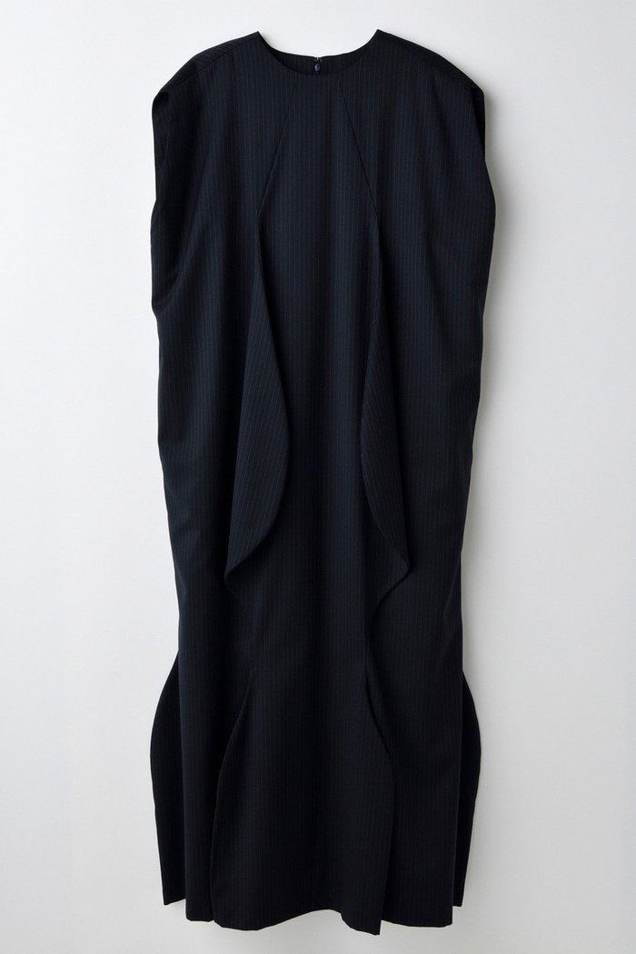 【エンフォルド/ENFOLD】の【8/13 12:00販売開始】CIRCLE DRESS/ドレス インテリア・キッズ・メンズ・レディースファッション・服の通販 founy(ファニー) https://founy.com/ ファッション Fashion レディースファッション Fashion for Women ワンピース Dresses フォーマル・パーティードレス・結婚式用ドレス Elegant & Casual Dresses チュニック Tunic Tops & Dresses ウェーブ Wavy Pattern スリーブ Sleeve, Long Sleeve / Short Sleeve チュニック Tunic, Long Top ドレス Dress, One-Piece フリル Frill, Ruffle フレンチ French, French Style ロング Long, Long-Length 新作・新入荷 New Arrivals / New In |ID: prp329100004630787 ipo3291000000033313172