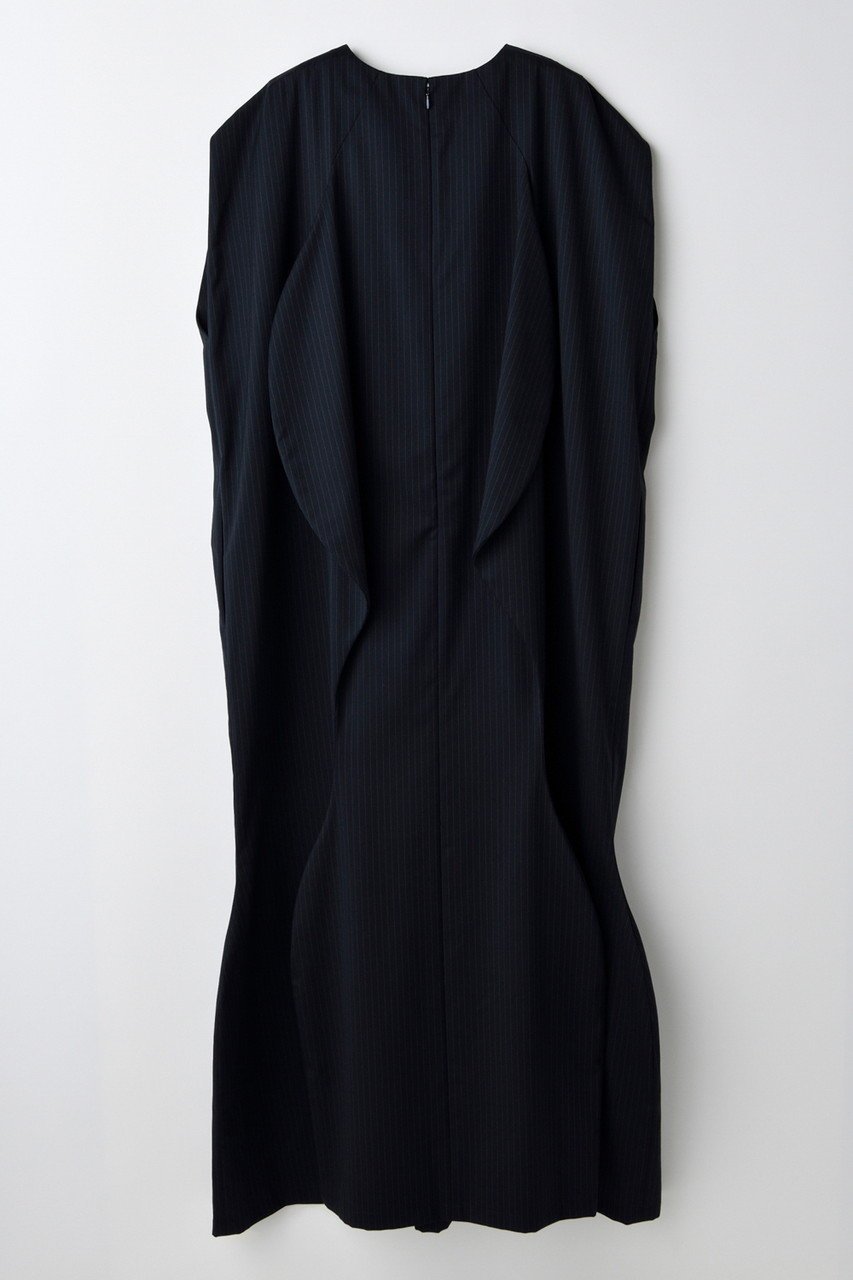 【エンフォルド/ENFOLD】の【8/13 12:00販売開始】CIRCLE DRESS/ドレス 人気、トレンドファッション・服の通販 founy(ファニー) 　ファッション　Fashion　レディースファッション　Fashion for Women　ワンピース　Dresses　フォーマル・パーティードレス・結婚式用ドレス　Elegant & Casual Dresses　チュニック　Tunic Tops & Dresses　ウェーブ　Wavy Pattern　スリーブ　Sleeve, Long Sleeve / Short Sleeve　チュニック　Tunic, Long Top　ドレス　Dress, One-Piece　フリル　Frill, Ruffle　フレンチ　French, French Style　ロング　Long, Long-Length　新作・新入荷　New Arrivals / New In　other-2|ID: prp329100004630787 ipo3291000000033313175