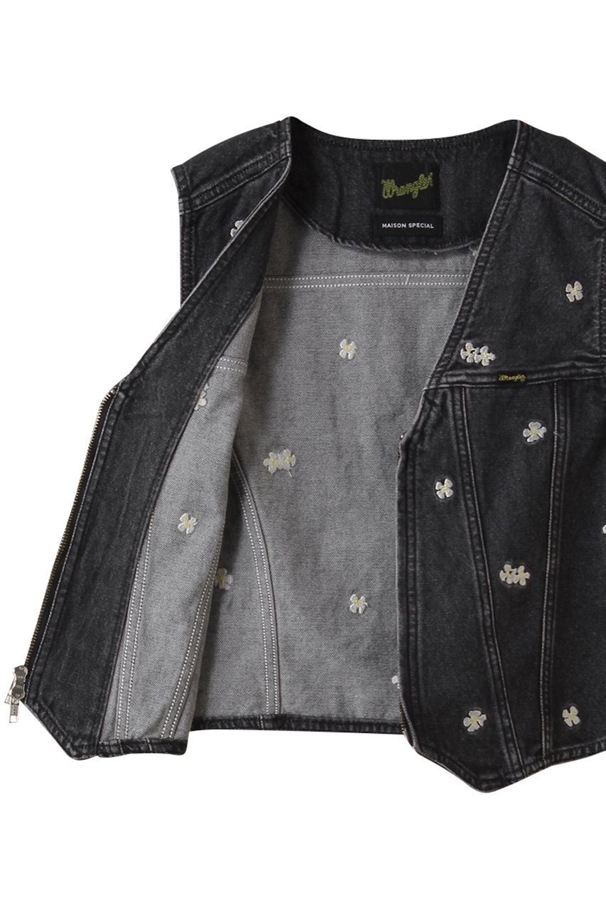 【メゾンスペシャル/MAISON SPECIAL】の【Wrangler×MAISON SPECIAL】Collaboration Flower Embroidery Denim Vest/ラングラーコラボレーションフラワーエンブロイダリーデニムベスト 人気、トレンドファッション・服の通販 founy(ファニー) 　ファッション　Fashion　レディースファッション　Fashion for Women　アウター　Coat / Outerwear Collection　レディースジャケット・軽アウター　Jackets　ウエスタン　Western Style　クラシカル　Classical, Vintage-Inspired　コンパクト　Compact, Small Size　ジャケット　Jacket, Outerwear　ジーンズ　Jeans, Denim Pants　デニム　Denim, Jeans Material　バランス　Balance, Style Balance　パターン　Pattern, Design Print　フラワー　Flower, Floral　ベスト　Vest, Waistcoat　ミックス　Mix, Mixed Style　モチーフ　Motif, Design Theme　ワーク　Workwear, Utility Style　other-7|ID: prp329100004630825 ipo3291000000033487052