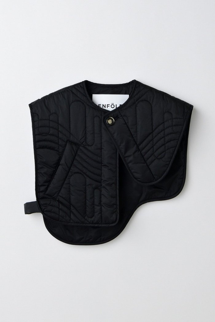 【エンフォルド/ENFOLD】の【8/13 12:00販売開始】QUILTING VEST/ベスト インテリア・キッズ・メンズ・レディースファッション・服の通販 founy(ファニー) https://founy.com/ ファッション Fashion レディースファッション Fashion for Women アウター Coat / Outerwear Collection レディースジャケット・軽アウター Jackets アシンメトリー Asymmetrical Style カッティング Cutting Detail キルト Quilt, Quilted Fabric ジャケット Jacket, Outerwear バランス Balance, Style Balance ベスト Vest, Waistcoat 今季 This Season, Current Season 新作・新入荷 New Arrivals / New In |ID: prp329100004630836 ipo3291000000033313532