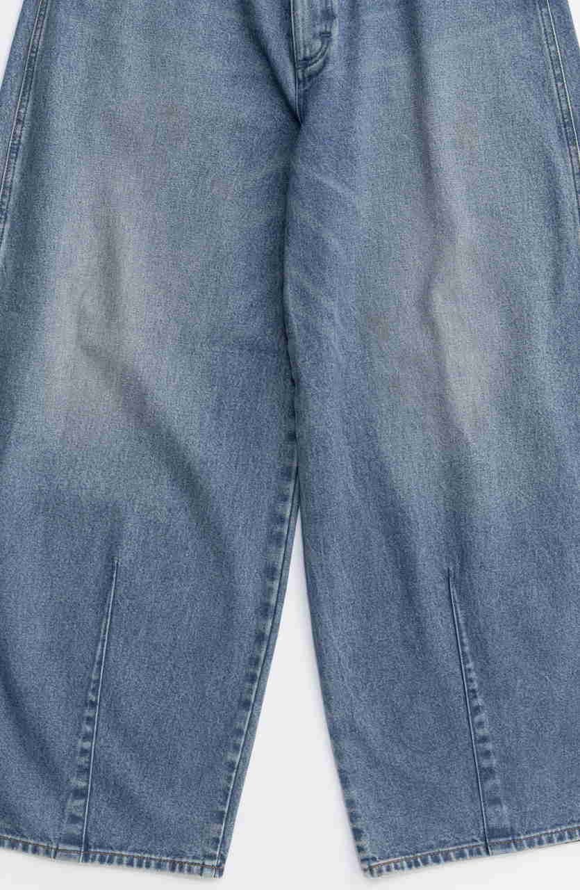 【メゾンスペシャル/MAISON SPECIAL】の【Wrangler×MAISON SPECIAL】Collaboration Mud Denim Pants/ラングラーコラボレーションマッドデニムパンツ 人気、トレンドファッション・服の通販 founy(ファニー) 　ファッション　Fashion　レディースファッション　Fashion for Women　パンツ　Pants & Trousers　デニムパンツ・ジーンズ・美脚デニム　Denim Jeans & Pants　ウエスタン　Western Style　ウォッシュ　Washed Finish　ヴィンテージ　Vintage Style　ジーンズ　Jeans, Denim Pants　スタッズ　Studs, Metal Accents　セットアップ　Set-Up, Coordinated Outfit　デニム　Denim, Jeans Material　トレンド　Trend, Trending Now　フラワー　Flower, Floral　ベスト　Vest, Waistcoat　モチーフ　Motif, Design Theme　ワーク　Workwear, Utility Style　A/W・秋冬　Autumn/Winter　2025年　2025　2025-2026秋冬・A/W　Autumn/Winter 2025–26 AW25–26　other-2|ID: prp329100004630856 ipo3291000000033313672