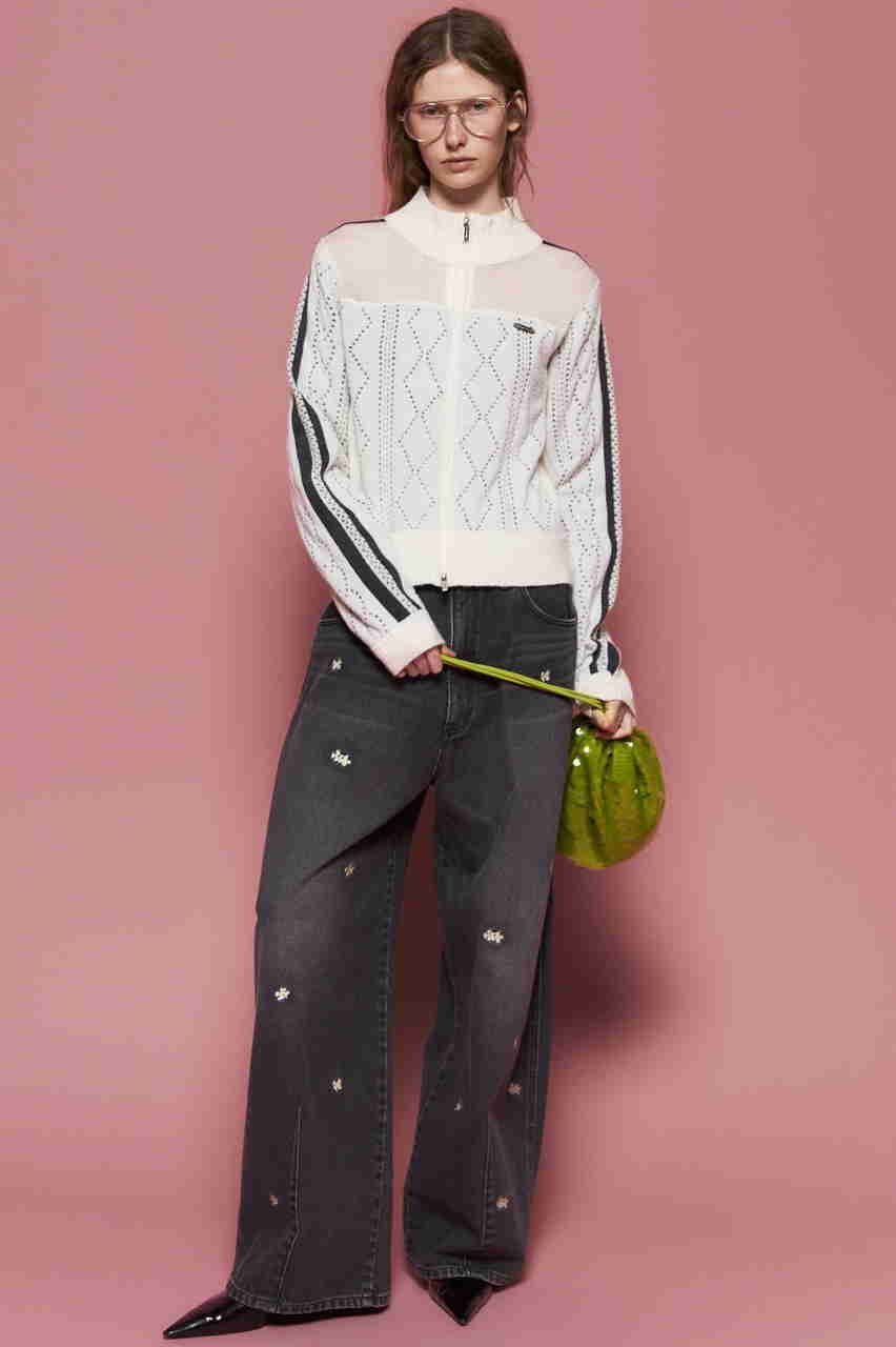 【メゾンスペシャル/MAISON SPECIAL】の【Wrangler×MAISON SPECIAL】Collaboration Flower Embroidery Denim Pants/ラングラーコラボレーションフラワーエンブロイダリーデニムパンツ 人気、トレンドファッション・服の通販 founy(ファニー) 　ファッション　Fashion　レディースファッション　Fashion for Women　パンツ　Pants & Trousers　デニムパンツ・ジーンズ・美脚デニム　Denim Jeans & Pants　ウエスタン　Western Style　ジーンズ　Jeans, Denim Pants　デニム　Denim, Jeans Material　トレンド　Trend, Trending Now　フェミニン　Feminine, Girly　ワーク　Workwear, Utility Style　A/W・秋冬　Autumn/Winter　再入荷　Restock / Back in Stock　2025年　2025　2025-2026秋冬・A/W　Autumn/Winter 2025–26 AW25–26　other-6|ID: prp329100004630858 ipo3291000000033313695