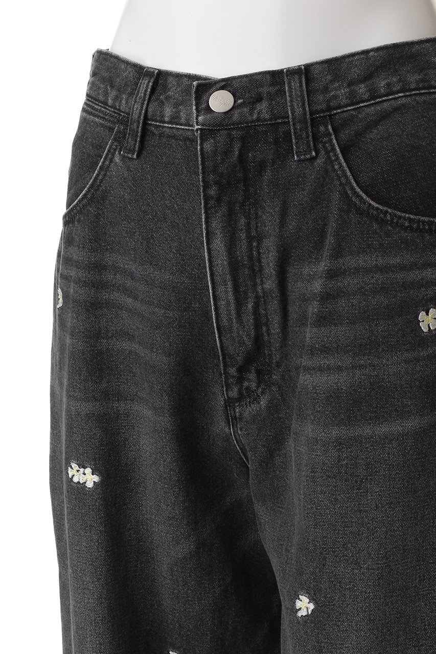 【メゾンスペシャル/MAISON SPECIAL】の【Wrangler×MAISON SPECIAL】Collaboration Flower Embroidery Denim Pants/ラングラーコラボレーションフラワーエンブロイダリーデニムパンツ 人気、トレンドファッション・服の通販 founy(ファニー) 　ファッション　Fashion　レディースファッション　Fashion for Women　パンツ　Pants & Trousers　デニムパンツ・ジーンズ・美脚デニム　Denim Jeans & Pants　ウエスタン　Western Style　ジーンズ　Jeans, Denim Pants　デニム　Denim, Jeans Material　トレンド　Trend, Trending Now　フェミニン　Feminine, Girly　ワーク　Workwear, Utility Style　A/W・秋冬　Autumn/Winter　再入荷　Restock / Back in Stock　2025年　2025　2025-2026秋冬・A/W　Autumn/Winter 2025–26 AW25–26　other-8|ID: prp329100004630858 ipo3291000000033487054