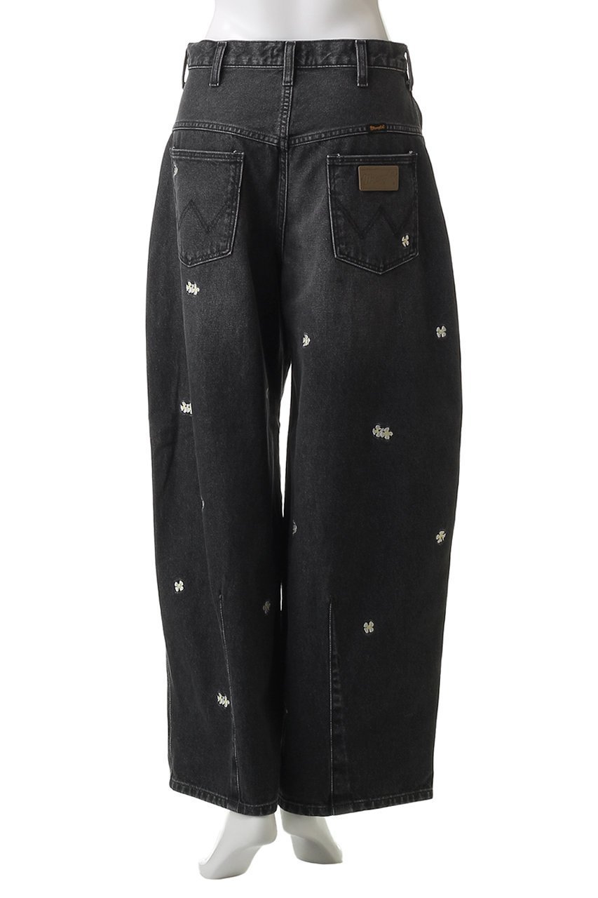 【メゾンスペシャル/MAISON SPECIAL】の【Wrangler×MAISON SPECIAL】Collaboration Flower Embroidery Denim Pants/ラングラーコラボレーションフラワーエンブロイダリーデニムパンツ 人気、トレンドファッション・服の通販 founy(ファニー) 　ファッション　Fashion　レディースファッション　Fashion for Women　パンツ　Pants & Trousers　デニムパンツ・ジーンズ・美脚デニム　Denim Jeans & Pants　ウエスタン　Western Style　ジーンズ　Jeans, Denim Pants　デニム　Denim, Jeans Material　トレンド　Trend, Trending Now　フェミニン　Feminine, Girly　ワーク　Workwear, Utility Style　other-4|ID: prp329100004630858 ipo3291000000035511839