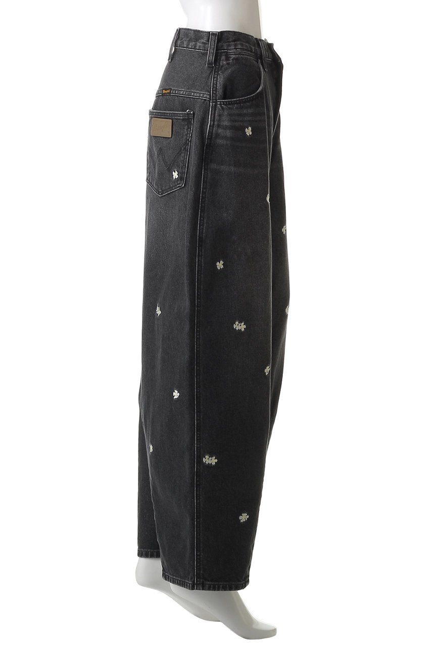 【メゾンスペシャル/MAISON SPECIAL】の【Wrangler×MAISON SPECIAL】Collaboration Flower Embroidery Denim Pants/ラングラーコラボレーションフラワーエンブロイダリーデニムパンツ 人気、トレンドファッション・服の通販 founy(ファニー) ファッション Fashion レディースファッション Fashion for Women パンツ Pants & Trousers デニムパンツ・ジーンズ・美脚デニム Denim Jeans & Pants ウエスタン Western Style ジーンズ Jeans, Denim Pants デニム Denim, Jeans Material トレンド Trend, Trending Now フェミニン Feminine, Girly ワーク Workwear, Utility Style other-3|ID: prp329100004630858 ipo3291000000036241695