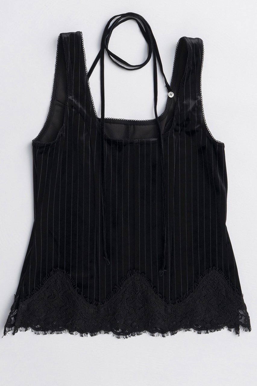 【メゾンスペシャル/MAISON SPECIAL】のHem Lace Velvet Tank Top/ヘムレースベロアタンクトップ インテリア・キッズ・メンズ・レディースファッション・服の通販 founy(ファニー) 　ファッション　Fashion　レディースファッション　Fashion for Women　トップス・カットソー　Cut & Sew Tops　キャミソール&ノースリーブ　Camisoles & Sleeveless Tops　シャツ・ブラウス・オフィスカジュアル　Elegant Blouses & Button-Ups　ロングTシャツ・Tシャツ　Longline T-Shirts & Tees　カットソー・ベーシックTシャツ　Cut-and-Sewn Tops / Stretch Tees & Basics　ベロアトップス　Velour Tops / Velvet-Look Items　キャミソール　Camisole, Spaghetti Strap Top　クラシカル　Classical, Vintage-Inspired　ジャケット　Jacket, Outerwear　タンク　Tank Top, Sleeveless Top　バランス　Balance, Style Balance　フェミニン　Feminine, Girly　ベルベット　Velvet, Velvety　ベロア　Velour, Soft Velvet　ミックス　Mix, Mixed Style　ラグジュアリー　Luxury, Elegant　レース　Lace, Lace Fabric　A/W・秋冬　Autumn/Winter　2025年　2025　2025-2026秋冬・A/W　Autumn/Winter 2025–26 AW25–26　BLK(ブラック)|ID: prp329100004631601 ipo3291000000033328086