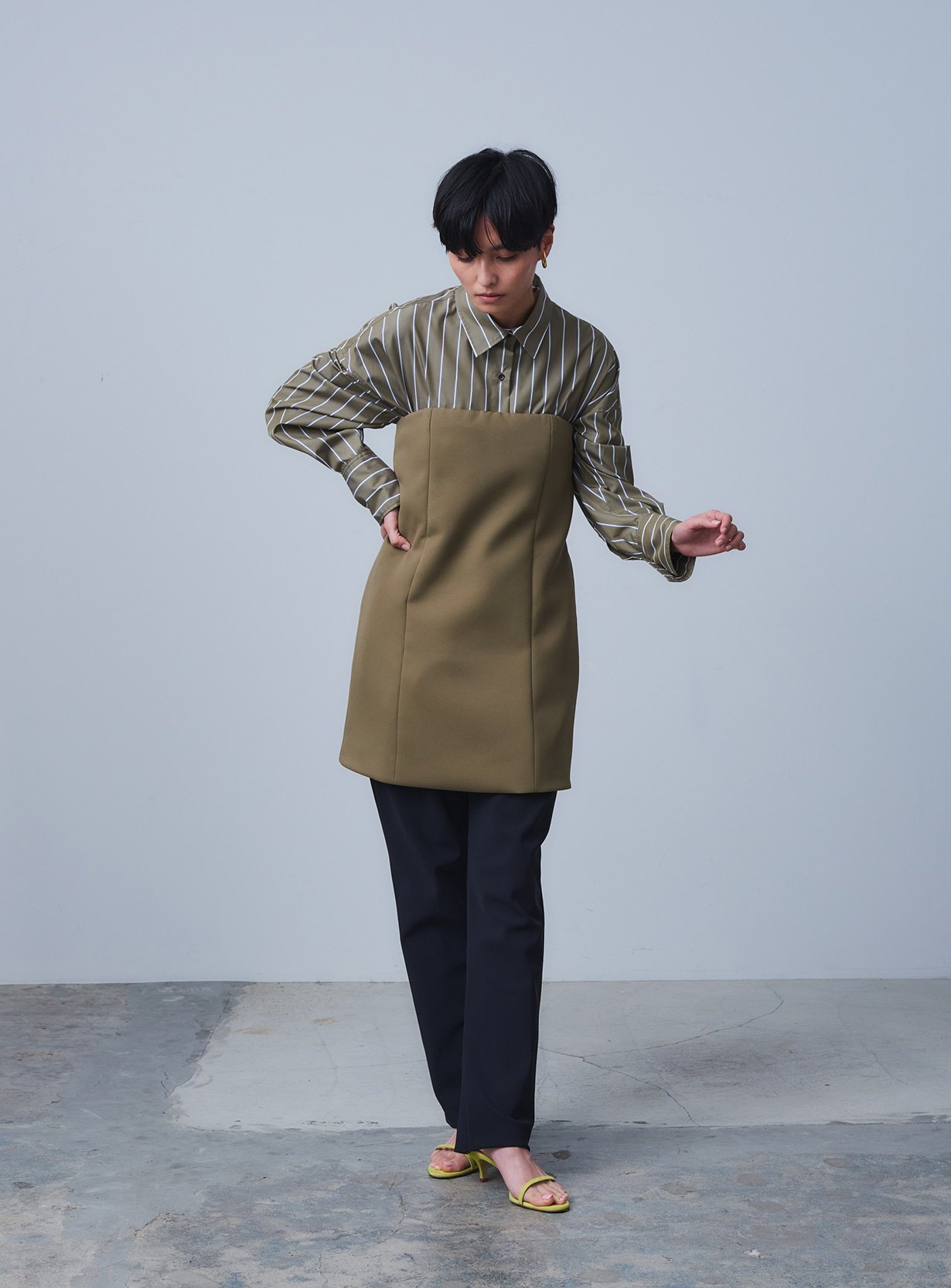 【スタニングルアー/STUNNING LURE】のスクエアキャミチュニック 人気、トレンドファッション・服の通販 founy(ファニー) 　ファッション　Fashion　レディースファッション　Fashion for Women　ワンピース　Dresses　チュニック　Tunic Tops & Dresses　カットソー　Cut and Sewn Top　ジャケット　Jacket, Outerwear　スリット　Slit, Slit Detail　チュニック　Tunic, Long Top　other-8|ID: prp329100004631615 ipo3291000000033328273