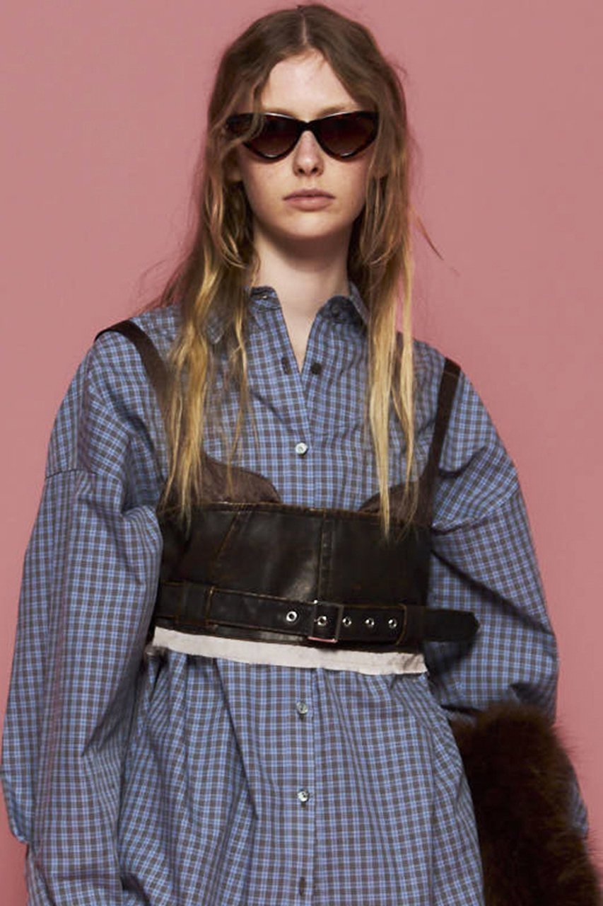 【メゾンスペシャル/MAISON SPECIAL】のBelted Vegan Leather Bustier/ベルテッドヴィーガンレザービスチェ 人気、トレンドファッション・服の通販 founy(ファニー) 　ファッション　Fashion　レディースファッション　Fashion for Women　トップス・カットソー　Cut & Sew Tops　キャミソール&ノースリーブ　Camisoles & Sleeveless Tops　シャツ・ブラウス・オフィスカジュアル　Elegant Blouses & Button-Ups　ビスチェ　Bustiers & Corset Tops / Layered Bustier Style　ヴィンテージ　Vintage Style　カットオフ　Cut-Off Design　シンプル　Simple, Minimal　トレンド　Trend, Trending Now　ノースリーブ　Sleeveless, No-Sleeve　ビスチェ　Bustier, Corset Top　フィット　Fit, Slim Fit　フェイクレザー　Faux Leather, PU Leather　フェミニン　Feminine, Girly　A/W・秋冬　Autumn/Winter　2025年　2025　2025-2026秋冬・A/W　Autumn/Winter 2025–26 AW25–26　other-3|ID: prp329100004631617 ipo3291000000033328295
