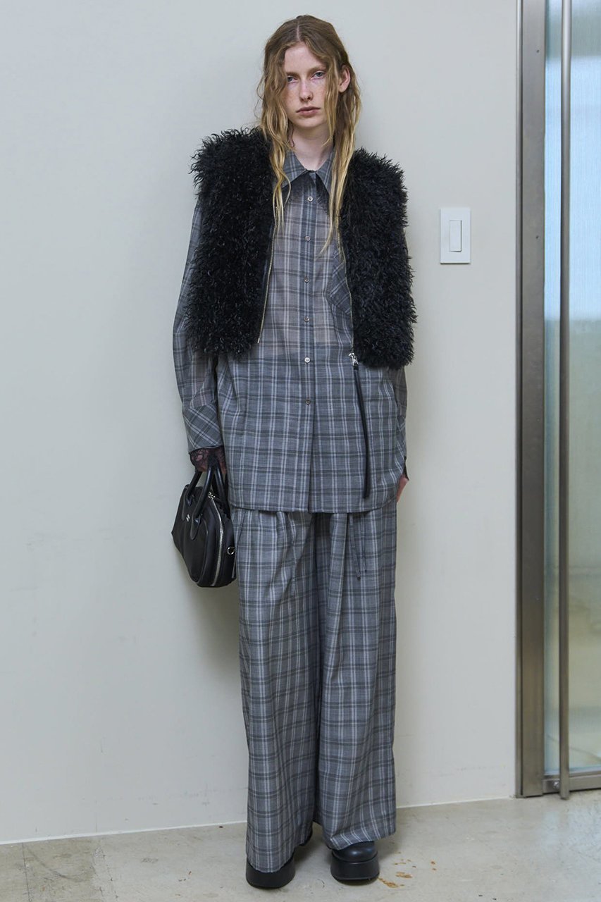 【メゾンスペシャル/MAISON SPECIAL】の2way Attachment Lace Shirt/2WAYアタッチメントレースシャツ 人気、トレンドファッション・服の通販 founy(ファニー) 　ファッション　Fashion　レディースファッション　Fashion for Women　トップス・カットソー　Cut & Sew Tops　シャツ・ブラウス・オフィスカジュアル　Elegant Blouses & Button-Ups　2025年　2025　2025-2026秋冬・A/W　Autumn/Winter 2025–26 AW25–26　なめらか　Smooth, Silky Texture　カフス　Cuff Design　スリーブ　Sleeve, Long Sleeve / Short Sleeve　ラップ　Wrap, Wrap Design　レース　Lace, Lace Fabric　ロング　Long, Long-Length　A/W・秋冬　Autumn/Winter　other-3|ID: prp329100004631625 ipo3291000000033328410