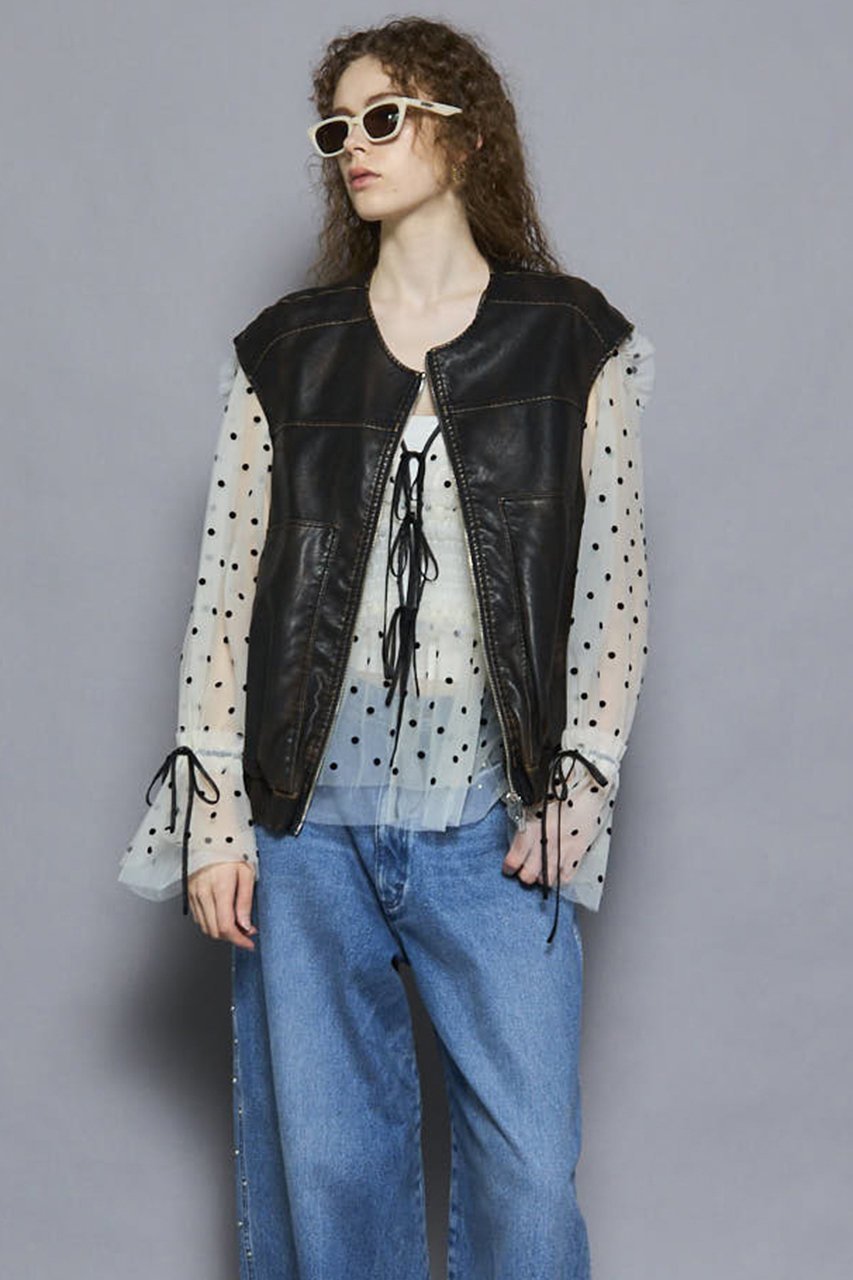 【メゾンスペシャル/MAISON SPECIAL】のVegan Leather Vest/ヴィーガンレザーベスト 人気、トレンドファッション・服の通販 founy(ファニー) 　ファッション　Fashion　レディースファッション　Fashion for Women　アウター　Coat / Outerwear Collection　レディースジャケット・軽アウター　Jackets　インナー　Innerwear　ギャザー　Gathered, Ruffled　軽量　Lightweight, Ultra Light　ジップ　Zip, Zipper　ジャケット　Jacket, Outerwear　バランス　Balance, Style Balance　フロント　Front, Front Design　ベスト　Vest, Waistcoat　羽織　Haori, Light Jacket　メタリック　Metallic, Shiny Finish　モダン　Modern, Contemporary　リアル　Real, Realistic　A/W・秋冬　Autumn/Winter　2025年　2025　2025-2026秋冬・A/W　Autumn/Winter 2025–26 AW25–26　other-3|ID: prp329100004631641 ipo3291000000033328640