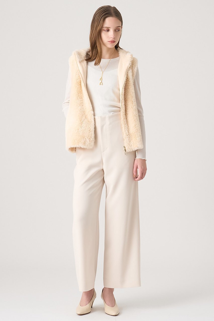 【アナイ/ANAYI】のフェザーフーディジレ 人気、トレンドファッション・服の通販 founy(ファニー) 　ファッション　Fashion　レディースファッション　Fashion for Women　アウター　Coat / Outerwear Collection　レディースジャケット・軽アウター　Jackets　2025年　2025　2025-2026秋冬・A/W　Autumn/Winter 2025–26 AW25–26　ジャケット　Jacket, Outerwear　ストレッチ　Stretch, Stretchy Fabric　バランス　Balance, Style Balance　フェザーヤーン　Feather Yarn, Fluffy Yarn　フェミニン　Feminine, Girly　ブルゾン　Blouson, Bomber Jacket　ベスト　Vest, Waistcoat　ライナー　Liner, Inner Layer　A/W・秋冬　Autumn/Winter　軽量　Lightweight, Ultra Light　other-3|ID: prp329100004631644 ipo3291000000033328685