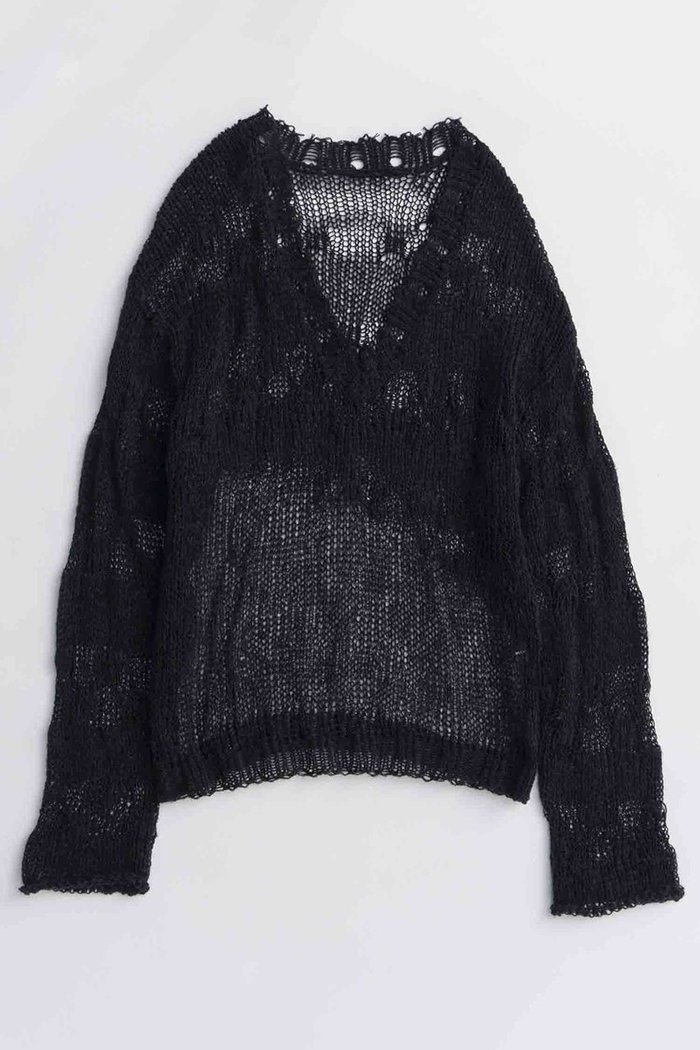 【メゾンスペシャル/MAISON SPECIAL】のV-neck Low Gauge Pullover Knit/Vネックローゲージプルオーバーニット インテリア・キッズ・メンズ・レディースファッション・服の通販 founy(ファニー) https://founy.com/ ファッション Fashion レディースファッション Fashion for Women トップス・カットソー Cut & Sew Tops ニット Knit Tops & Sweaters カジュアルプルオーバー・ニットトップス Pullovers & Knit Tops / Casual Pullovers Vネックトップス V-Neck Tops / V-Cut Neckline Shirts おすすめ Recommended / Our Picks シアー Sheer, See-Through タンク Tank Top, Sleeveless Top |ID: prp329100004631652 ipo3291000000033328785