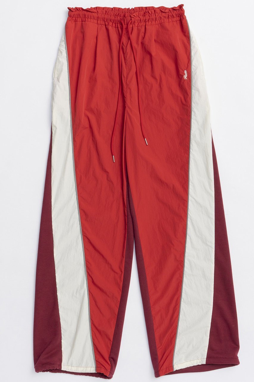 【メゾンスペシャル/MAISON SPECIAL】のNylon Docking Jersey Pants/ナイロンドッキングジャージパンツ インテリア・キッズ・メンズ・レディースファッション・服の通販 founy(ファニー) 　ファッション　Fashion　レディースファッション　Fashion for Women　パンツ　Pants & Trousers　2025年　2025　2025-2026秋冬・A/W　Autumn/Winter 2025–26 AW25–26　コンビ　Combo, Combination Style　スウェット / スエット　Sweatshirt, Sweatwear　スニーカー　Sneakers, Trainers　スポーティ　Sporty, Casual Athletic　ミックス　Mix, Mixed Style　リラックス　Relax, Relaxed Fit　A/W・秋冬　Autumn/Winter　RED(レッド)|ID: prp329100004631669 ipo3291000000033328989
