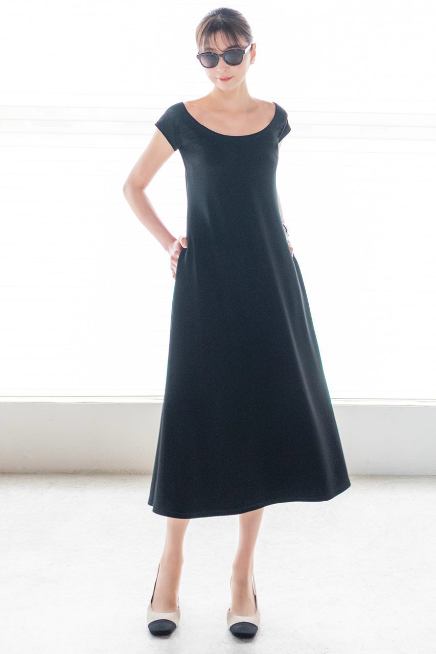 【デイジーリン/DAISY LIN】のRelaxing Dress “Luxe Time” 人気、トレンドファッション・服の通販 founy(ファニー) 　ファッション　Fashion　レディースファッション　Fashion for Women　ワンピース　Dresses　フォーマル・パーティードレス・結婚式用ドレス　Elegant & Casual Dresses　チュニック　Tunic Tops & Dresses　インナー　Innerwear　ウォッシャブル　Machine Washable　エレガント 上品　Elegant　シェイプ　Shape, Slim Fit　ショート　Short, Short Length　ストレッチ　Stretch, Stretchy Fabric　スリーブ　Sleeve, Long Sleeve / Short Sleeve　ダブル　Double, Double-Breasted　チュニック　Tunic, Long Top　デコルテ　Décolleté, Neckline　ドレス　Dress, One-Piece　ドレープ　Drape, Draping Fabric　フィット　Fit, Slim Fit　ポケット　Pocket, Pocket Detail　半袖　Short Sleeve, Half Sleeve　リラックス　Relax, Relaxed Fit　おすすめ　Recommended / Our Picks　夏　Summer　旅行　Travel　新作・新入荷　New Arrivals / New In　other-4|ID: prp329100004631707 ipo3291000000033330072