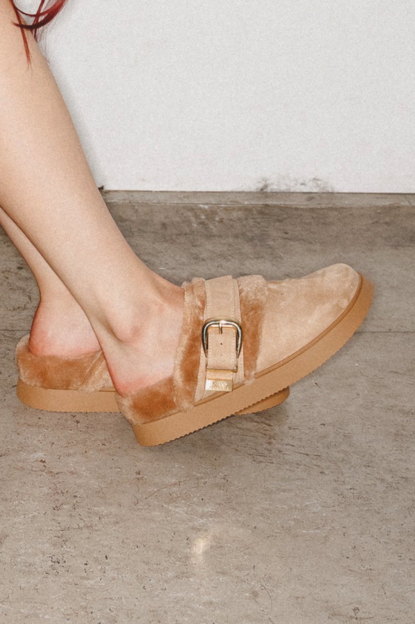 【スティーブマデン/STEVE MADDEN】のCOZY-UP ファーバックルサボ 人気、トレンドファッション・服の通販 founy(ファニー) 　ファッション　Fashion　レディースファッション　Fashion for Women　バッグ　Bags　サンダル　Sandals, Summer Shoes　デニム　Denim, Jeans Material　ブランケット　Blanket, Throw Blanket　ライニング　Inner Lining, Inner Fabric, Lined　再入荷　Restock / Back in Stock　A/W・秋冬　Autumn/Winter　other-7|ID: prp329100004632774 ipo3291000000035321254