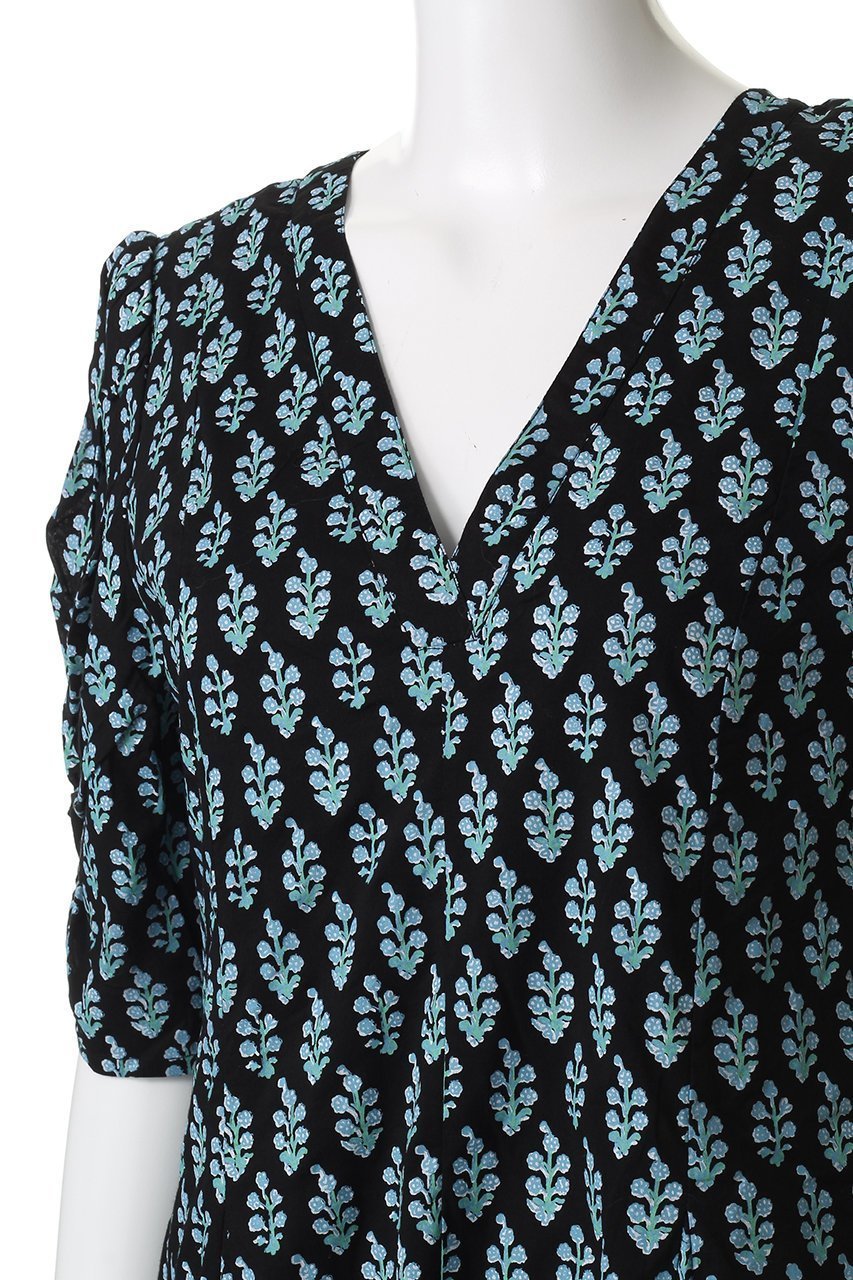 【ヌキテパ/NE QUITTEZ PAS】のCOTTON VOILE ETHNIC プリントギャザースリーブドレス 人気、トレンドファッション・服の通販 founy(ファニー) ファッション Fashion レディースファッション Fashion for Women ワンピース Dresses フォーマル・パーティードレス・結婚式用ドレス Elegant & Casual Dresses チュニック Tunic Tops & Dresses インド Indian Textile ギャザー Gathered, Ruffled チャーム Charm, Pendant チュニック Tunic, Long Top ドレス Dress, One-Piece フレア Flare, Flared リボン Ribbon, Bow リラックス Relax, Relaxed Fit ロング Long, Long-Length other-8|ID: prp329100004632796 ipo3291000000033462821