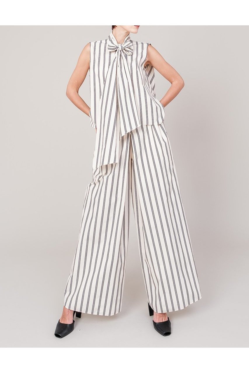 【ドメル/DOMELLE】のストライプ ブラウス 人気、トレンドファッション・服の通販 founy(ファニー) 　ファッション　Fashion　レディースファッション　Fashion for Women　トップス・カットソー　Cut & Sew Tops　キャミソール&ノースリーブ　Camisoles & Sleeveless Tops　シャツ・ブラウス・オフィスカジュアル　Elegant Blouses & Button-Ups　2025年　2025　2025-2026秋冬・A/W　Autumn/Winter 2025–26 AW25–26　コンパクト　Compact, Small Size　シルク　Silk, 100% Silk　シンプル　Simple, Minimal　ストライプ　Stripe, Striped Pattern　ドレープ　Drape, Draping Fabric　ノースリーブ　Sleeveless, No-Sleeve　パウダー　Powder, Soft Tone　プリント　Print, Printed Pattern　ボトム　Bottoms, Lower Wear　ミックス　Mix, Mixed Style　レオパード　Leopard, Animal Print　A/W・秋冬　Autumn/Winter　other-7|ID: prp329100004632812 ipo3291000000033341720