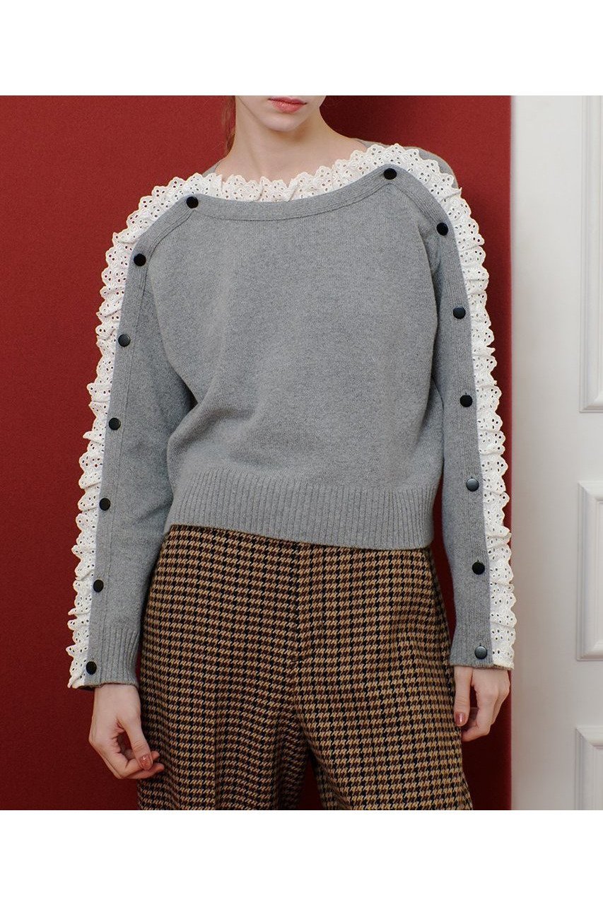 【アルアバイル/allureville】の【LOULOU WILLOUGHBY】ショルダーレース釦プルオーバー 人気、トレンドファッション・服の通販 founy(ファニー) 　ファッション　Fashion　レディースファッション　Fashion for Women　トップス・カットソー　Cut & Sew Tops　ニット　Knit Tops & Sweaters　カジュアルプルオーバー・ニットトップス　Pullovers & Knit Tops / Casual Pullovers　2025年　2025　2025-2026秋冬・A/W　Autumn/Winter 2025–26 AW25–26　ショルダー　Shoulder, Shoulder Strap　スリット　Slit, Slit Detail　トリミング　Trimming, Decorative Edge　レース　Lace, Lace Fabric　A/W・秋冬　Autumn/Winter　 other-1|ID: prp329100004632843 ipo3291000000033341948