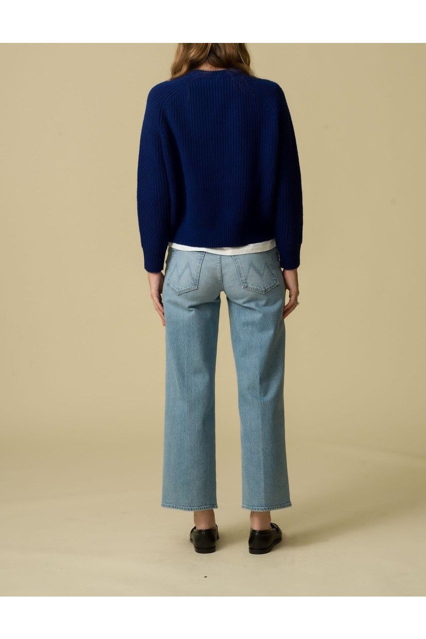 【マザー/MOTHER】のTHE MID RISE MAVEN ANKLE ストレートデニム (MGB) 人気、トレンドファッション・服の通販 founy(ファニー) 　ファッション　Fashion　レディースファッション　Fashion for Women　パンツ　Pants & Trousers　デニムパンツ・ジーンズ・美脚デニム　Denim Jeans & Pants　2025年　2025　2025-2026秋冬・A/W　Autumn/Winter 2025–26 AW25–26　アンクル　Ankle-Length Design　ウォッシュ　Washed Finish　シューズ　Shoes, Footwear　ストレート　Straight, Straight Cut　スニーカー　Sneakers, Trainers　デニム　Denim, Jeans Material　フラット　Flat, Flat Shoes　A/W・秋冬　Autumn/Winter　other-6|ID: prp329100004632865 ipo3291000000033342116