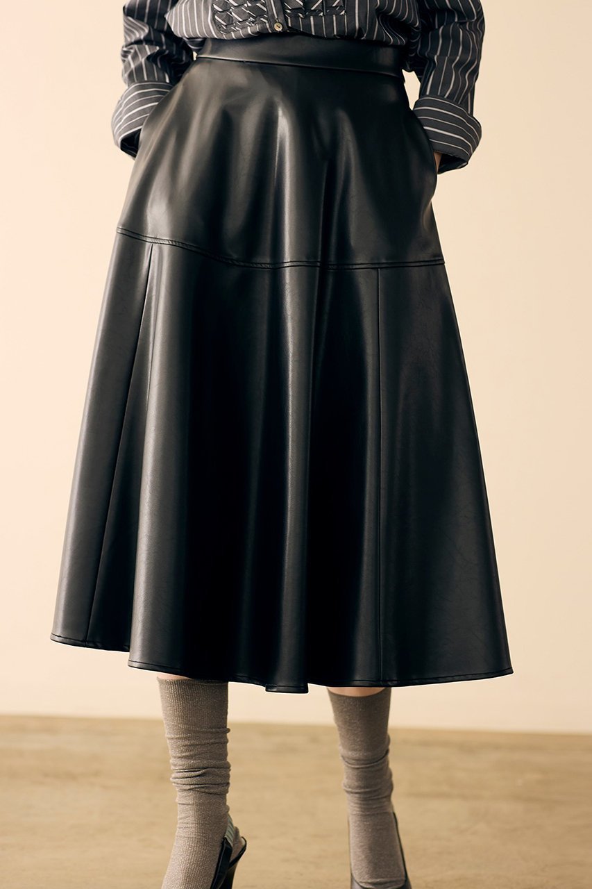 【マリリンムーン/MARILYN MOON】のソフトフェイクレザーサーキュラースカート 人気、トレンドファッション・服の通販 founy(ファニー) 　ファッション　Fashion　レディースファッション　Fashion for Women　スカート　Skirts　2025年　2025　2025-2026秋冬・A/W　Autumn/Winter 2025–26 AW25–26　ドレープ　Drape, Draping Fabric　モダン　Modern, Contemporary　A/W・秋冬　Autumn/Winter　other-8|ID: prp329100004632888 ipo3291000000033342313