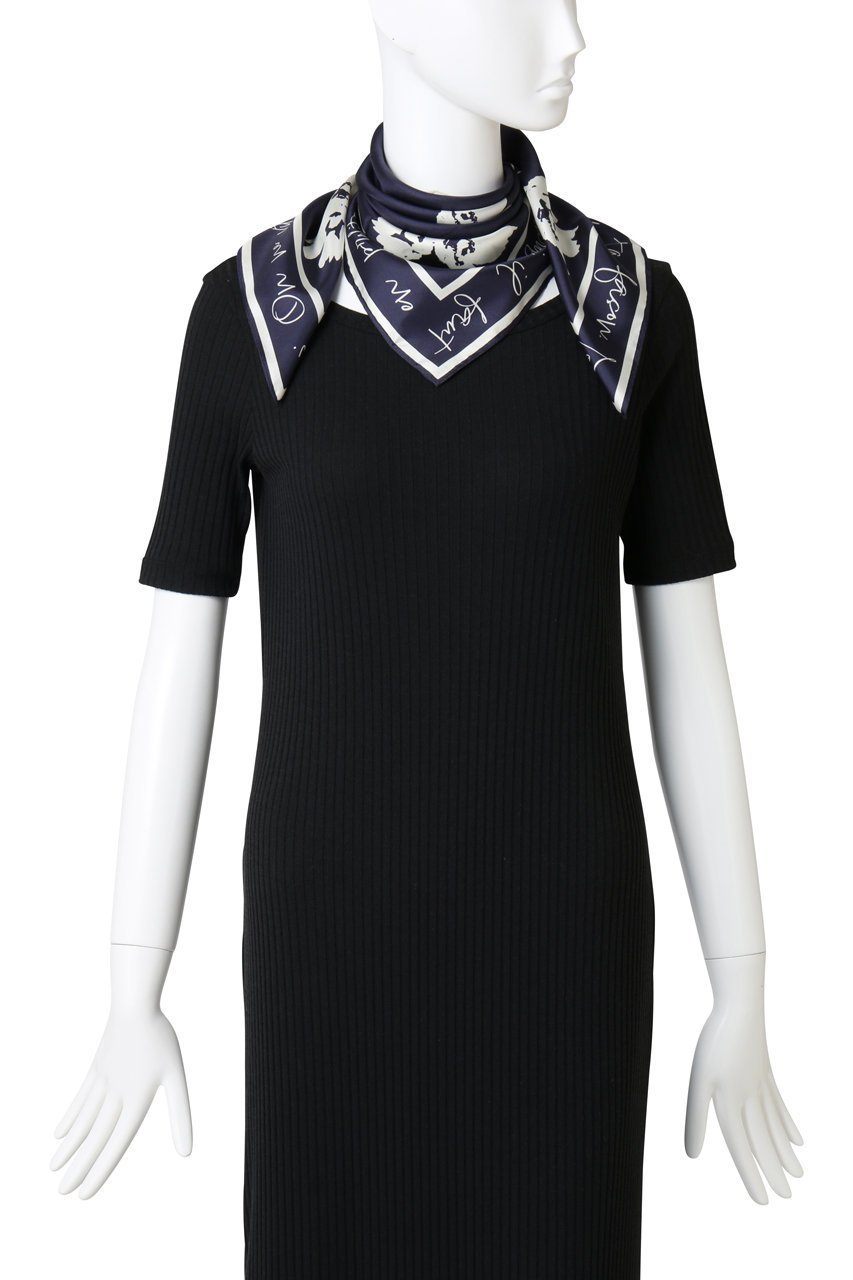 【アルアバイル/allureville】のスケッチフラワースカーフ 人気、トレンドファッション・服の通販 founy(ファニー) 　ファッション　Fashion　レディースファッション　Fashion for Women　ストール　Soft & Warm Scarves　マフラー・スヌード / 冬小物の定番　Scarves & Mufflers　2025年　2025　2025-2026秋冬・A/W　Autumn/Winter 2025–26 AW25–26　なめらか　Smooth, Silky Texture　アクセサリー　Fashion Accessories　シルク　Silk, 100% Silk　スカーフ　Scarf, Neckwear　ストール　Stole, Wrap　フラワー　Flower, Floral　マフラー　Scarf, Muffler　A/W・秋冬　Autumn/Winter　other-2|ID: prp329100004633579 ipo3291000000033356060