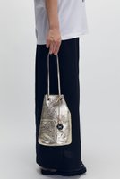 【プルミエ アロンディスモン/1er Arrondissement】の【WEB限定】【MARCO MASI】巾着ショルダーバッグ(ゴールド) 人気、トレンドファッション・服の通販 founy(ファニー) ファッション Fashion レディースファッション Fashion for Women バッグ Bags 2025年 2025 2025-2026秋冬・A/W Autumn/Winter 2025–26 AW25–26 イタリア Italy スマート Smart, Elegant ミラノ Milano Style, Italian-Inspired 人気 Popular, Best Seller 巾着 Drawstring Bag, Kinchaku A/W・秋冬 Autumn/Winter 財布 Wallet, Purse |ID:prp329100004634651