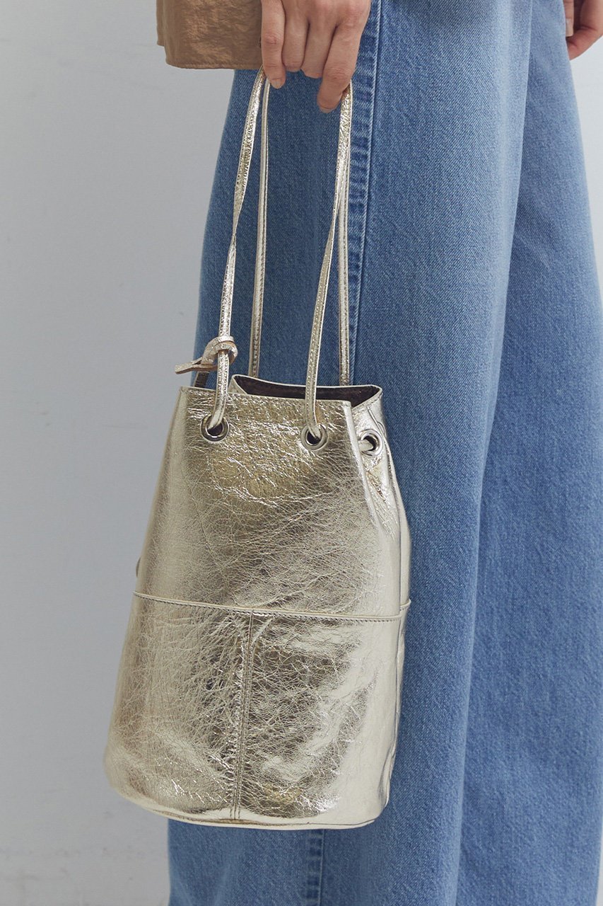 【プルミエ アロンディスモン/1er Arrondissement】の【WEB限定】【MARCO MASI】巾着ショルダーバッグ(ゴールド) 人気、トレンドファッション・服の通販 founy(ファニー) 　ファッション　Fashion　レディースファッション　Fashion for Women　イタリア　Italy　スマート　Smart, Elegant　ミラノ　Milano Style, Italian-Inspired　人気　Popular, Best Seller　再入荷　Restock / Back in Stock　巾着　Drawstring Bag, Kinchaku　財布　Wallet, Purse　other-5|ID: prp329100004634651 ipo3291000000035664411