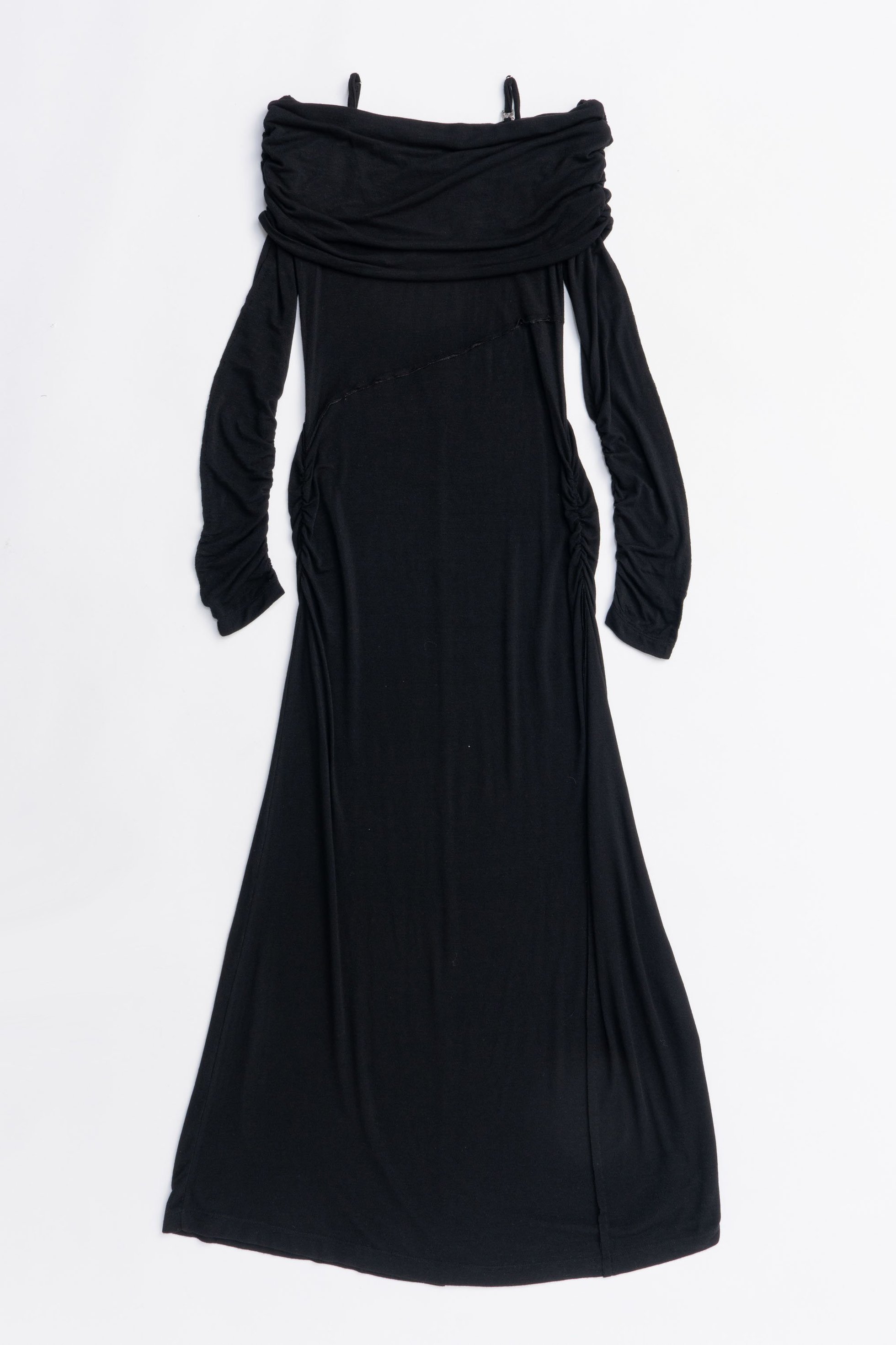 【プランク プロジェクト/PRANK PROJECT】のオフショルダーロングドレス / Off-the-shoulder Long Dress インテリア・キッズ・メンズ・レディースファッション・服の通販 founy(ファニー) 　ファッション　Fashion　レディースファッション　Fashion for Women　ワンピース　Dresses　フォーマル・パーティードレス・結婚式用ドレス　Elegant & Casual Dresses　チュニック　Tunic Tops & Dresses　2025年　2025　2025-2026秋冬・A/W　Autumn/Winter 2025–26 AW25–26　カットソー　Cut and Sewn Top　ギャザー　Gathered, Ruffled　チュニック　Tunic, Long Top　リラックス　Relax, Relaxed Fit　ロング　Long, Long-Length　旅行　Travel　A/W・秋冬　Autumn/Winter　BLK(ブラック)|ID: prp329100004634664 ipo3291000000033369416