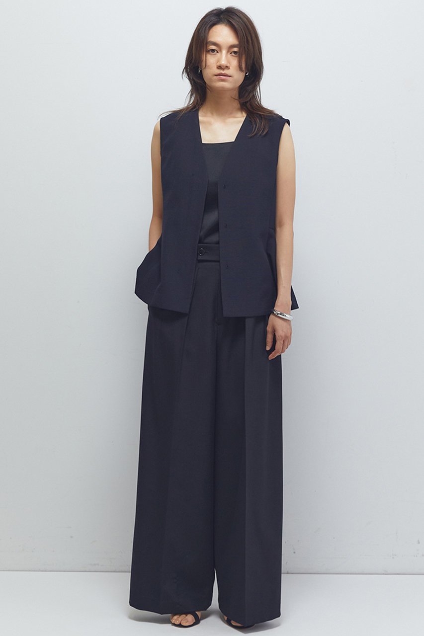 【プルミエ アロンディスモン/1er Arrondissement】のペプラムジレ 人気、トレンドファッション・服の通販 founy(ファニー) 　ファッション　Fashion　レディースファッション　Fashion for Women　アウター　Coat / Outerwear Collection　レディースジャケット・軽アウター　Jackets　おすすめ　Recommended / Our Picks　インナー　Innerwear　コンパクト　Compact, Small Size　ジャケット　Jacket, Outerwear　タートルネック　Turtleneck, High Neck　デニム　Denim, Jeans Material　バランス　Balance, Style Balance　ベスト　Vest, Waistcoat　ペプラム　Peplum, Flared Hem　ボトム　Bottoms, Lower Wear　エレガント 上品　Elegant　other-2|ID: prp329100004634677 ipo3291000000035753360