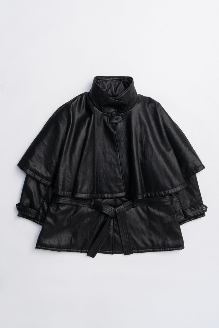 【プランク プロジェクト/PRANK PROJECT】のローベルテッドパディングブルゾン / Low-belted Padded Blouson インテリア・キッズ・メンズ・レディースファッション・服の通販 founy(ファニー) https://founy.com/ ファッション Fashion レディースファッション Fashion for Women アウター Coat / Outerwear Collection レディースジャケット・軽アウター Jackets ブルゾンジャケット・スポーティアウター Blouson Jackets 2025年 2025 2025-2026秋冬・A/W Autumn/Winter 2025–26 AW25–26 ショート Short, Short Length ジャケット Jacket, Outerwear スタンド Stand Collar, Upright Stand フェイクレザー Faux Leather, PU Leather ブルゾン Blouson, Bomber Jacket リアル Real, Realistic 冬 Winter / This Winter A/W・秋冬 Autumn/Winter |ID: prp329100004634678 ipo3291000000033369569