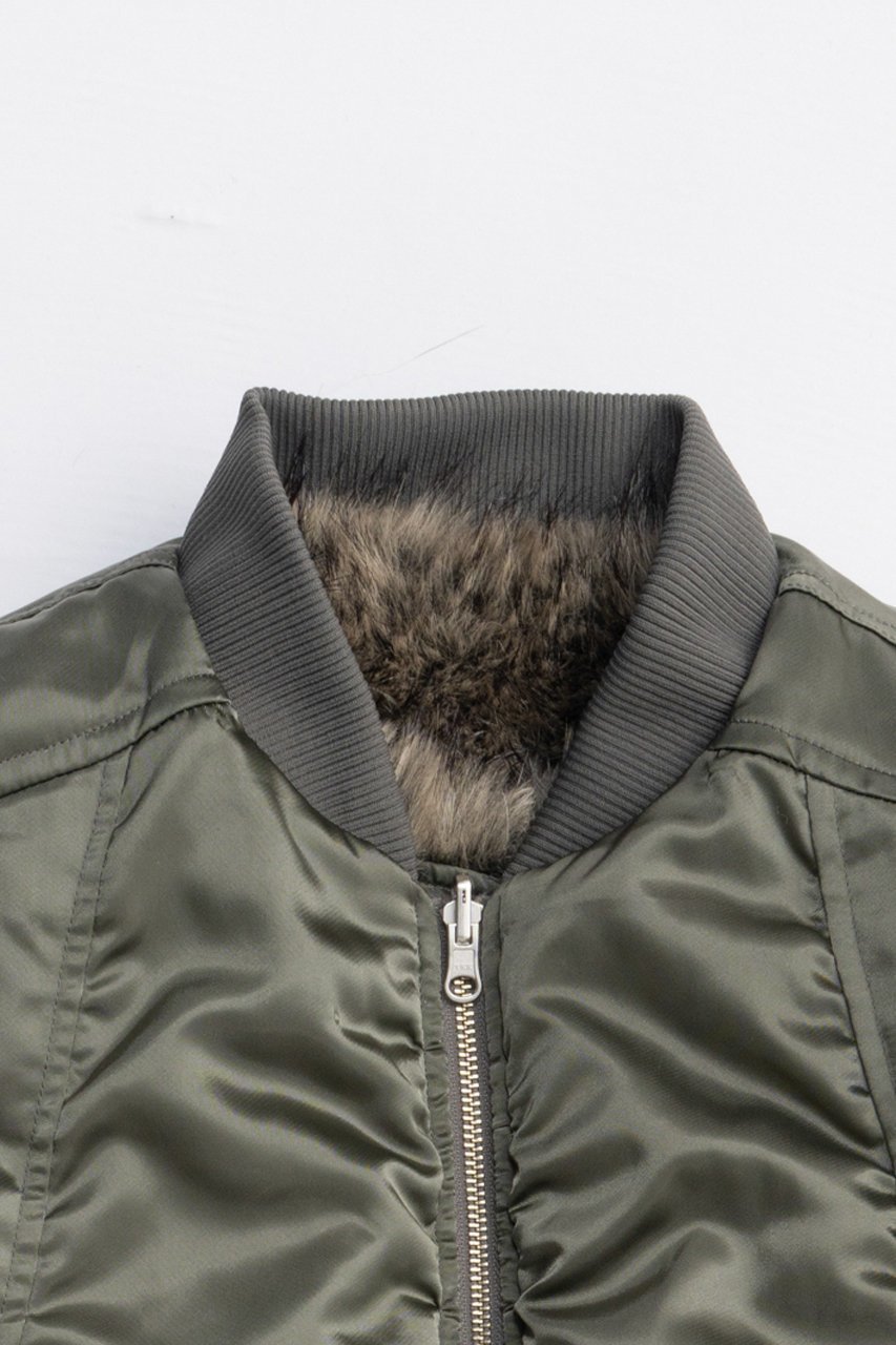 【プランク プロジェクト/PRANK PROJECT】のリバーシブルファーMA-1 / Reversible fur MA-1 人気、トレンドファッション・服の通販 founy(ファニー) 　ファッション　Fashion　レディースファッション　Fashion for Women　アウター　Coat / Outerwear Collection　レディースジャケット・軽アウター　Jackets　ブルゾンジャケット・スポーティアウター　Blouson Jackets　MA-1ジャケット　MA-1 Bomber Jackets / Flight Jackets　2025年　2025　2025-2026秋冬・A/W　Autumn/Winter 2025–26 AW25–26　ショート　Short, Short Length　ジャケット　Jacket, Outerwear　バランス　Balance, Style Balance　フェイクファー　Faux Fur, Imitation Fur　ブルゾン　Blouson, Bomber Jacket　モノトーン　Monotone, Black and White　リバーシブル　Reversible, Two-Sided　A/W・秋冬　Autumn/Winter　other-6|ID: prp329100004634679 ipo3291000000033369595