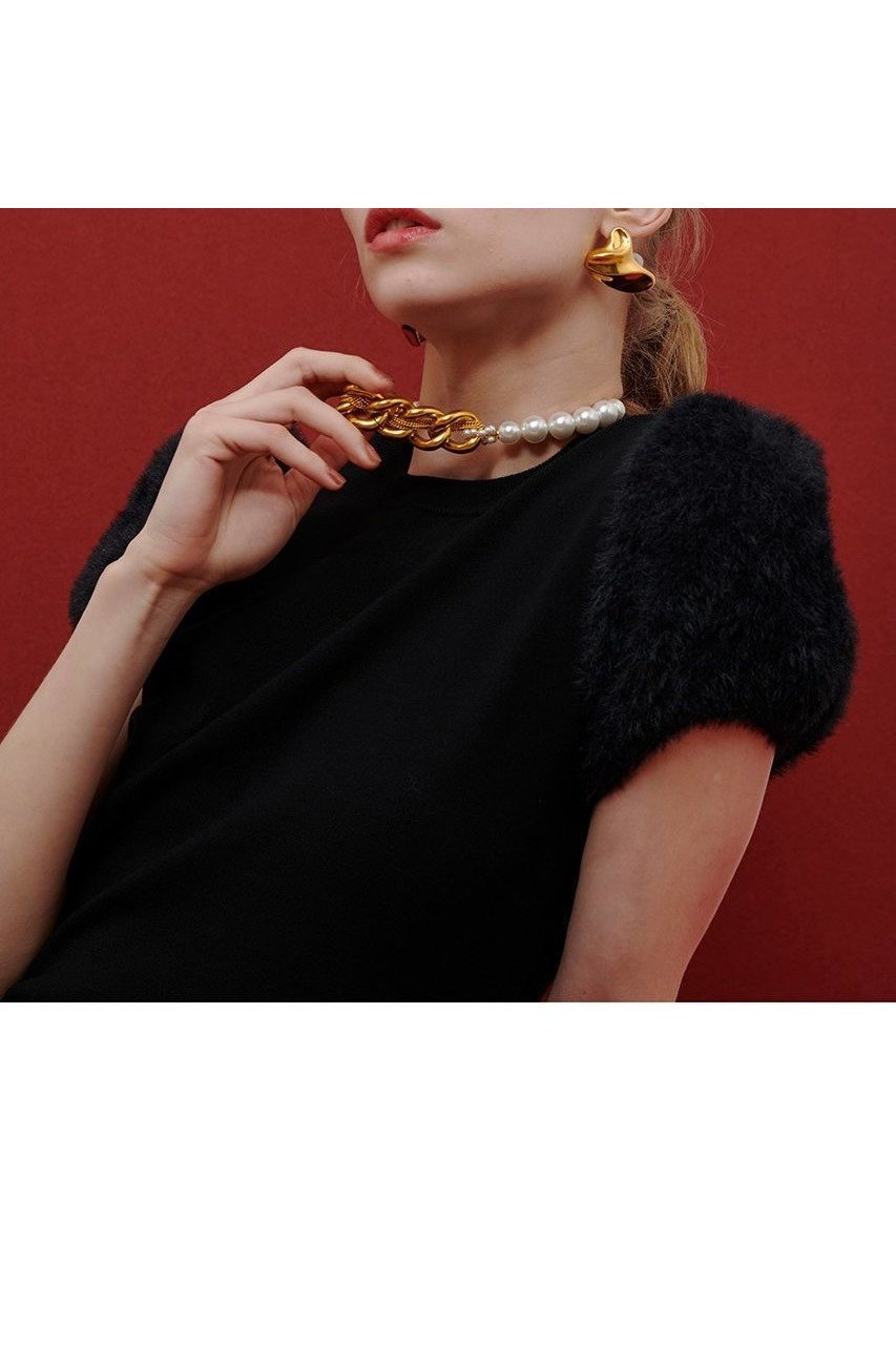 【アルアバイル/allureville】の【Loulou Willoughby】WEB限定フェザースリーブプルオーバー 人気、トレンドファッション・服の通販 founy(ファニー) 　ファッション　Fashion　レディースファッション　Fashion for Women　トップス・カットソー　Cut & Sew Tops　ニット　Knit Tops & Sweaters　カジュアルプルオーバー・ニットトップス　Pullovers & Knit Tops / Casual Pullovers　2025年　2025　2025-2026秋冬・A/W　Autumn/Winter 2025–26 AW25–26　コンパクト　Compact, Small Size　スリーブ　Sleeve, Long Sleeve / Short Sleeve　フェザー　Feather, Feather Detail　ミックス　Mix, Mixed Style　秋　Autumn　A/W・秋冬　Autumn/Winter　other-3|ID: prp329100004634683 ipo3291000000033369646