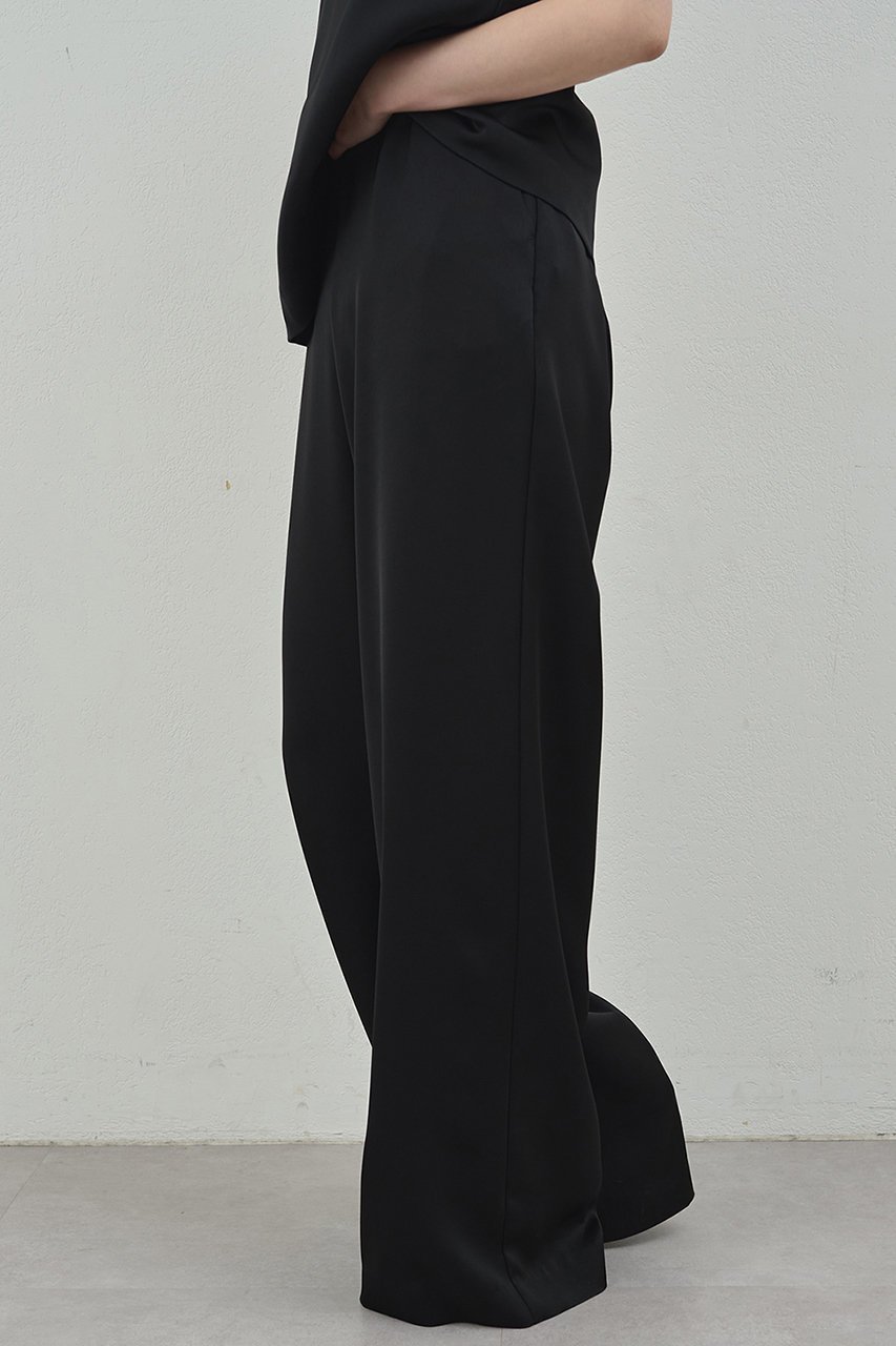 【ガリャルダガランテ/GALLARDAGALANTE】の【PEAS】サテンワイドパンツ 人気、トレンドファッション・服の通販 founy(ファニー) 　ファッション　Fashion　レディースファッション　Fashion for Women　パンツ　Pants & Trousers　2025年　2025　2025-2026秋冬・A/W　Autumn/Winter 2025–26 AW25–26　おすすめ　Recommended / Our Picks　キャミソール　Camisole, Spaghetti Strap Top　サテン　Satin, Glossy Fabric　セットアップ　Set-Up, Coordinated Outfit　デニム　Denim, Jeans Material　ドレス　Dress, One-Piece　フォーマル　Formal, Dressy　ワイド　Wide, Wide Fit　エレガント 上品　Elegant　A/W・秋冬　Autumn/Winter　other-7|ID: prp329100004634689 ipo3291000000033369709