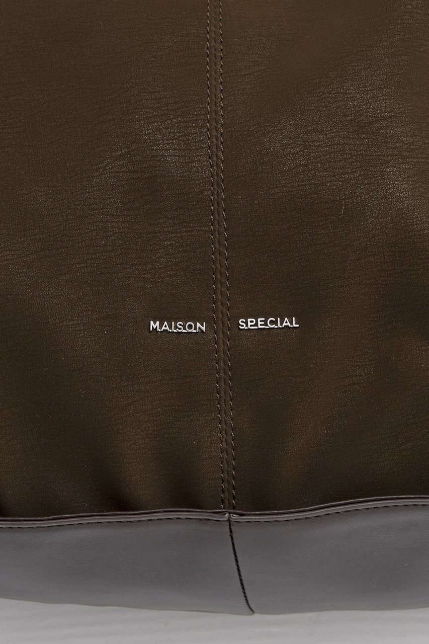【メゾンスペシャル/MAISON SPECIAL】のBig Round Bag/ビッグラウンドバッグ 人気、トレンドファッション・服の通販 founy(ファニー) 　ファッション　Fashion　レディースファッション　Fashion for Women　バッグ　Bags　2025年　2025　2025-2026秋冬・A/W　Autumn/Winter 2025–26 AW25–26　ショルダー　Shoulder, Shoulder Strap　スタッズ　Studs, Metal Accents　メンズ　Men's, Menswear　ランダム　Random, Irregular　エレガント 上品　Elegant　A/W・秋冬　Autumn/Winter　other-3|ID: prp329100004635336 ipo3291000000033383199