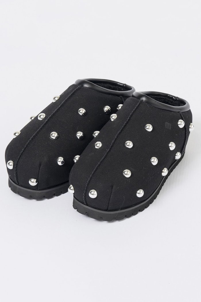 【メゾンスペシャル/MAISON SPECIAL】のStuds Mouton Sabot Shoes/スタッズムートンサボ インテリア・キッズ・メンズ・レディースファッション・服の通販 founy(ファニー) https://founy.com/ ファッション Fashion レディースファッション Fashion for Women 2025年 2025 2025-2026秋冬・A/W Autumn/Winter 2025–26 AW25–26 なめらか Smooth, Silky Texture サンダル Sandals, Summer Shoes ショート Short, Short Length スタッズ Studs, Metal Accents トレンド Trend, Trending Now 今季 This Season, Current Season 厚底 Platform Shoes A/W・秋冬 Autumn/Winter |ID: prp329100004635346 ipo3291000000033383277