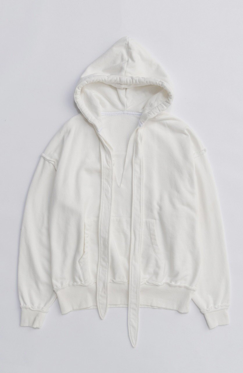 【メゾンスペシャル/MAISON SPECIAL】のSlit Ribbon Hoodie/スリットリボンフーディ インテリア・キッズ・メンズ・レディースファッション・服の通販 founy(ファニー) 　ファッション　Fashion　レディースファッション　Fashion for Women　トップス・カットソー　Cut & Sew Tops　シャツ・ブラウス・オフィスカジュアル　Elegant Blouses & Button-Ups　レディースパーカー・カジュアルフーディー　Casual Hoodies & Sweatshirts　ロングTシャツ・Tシャツ　Longline T-Shirts & Tees　スウェット・クルーネックトップス　Sweatshirts & Crewnecks / Relaxed Fit Sweat Tops　カットソー・ベーシックTシャツ　Cut-and-Sewn Tops / Stretch Tees & Basics　2025年　2025　2025-2026秋冬・A/W　Autumn/Winter 2025–26 AW25–26　おすすめ　Recommended / Our Picks　インナー　Innerwear　スリット　Slit, Slit Detail　フロント　Front, Front Design　リボン　Ribbon, Bow　ロング　Long, Long-Length　ヴィンテージ　Vintage Style　A/W・秋冬　Autumn/Winter　WHT(ホワイト)|ID: prp329100004635349 ipo3291000000033383308
