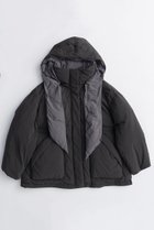 【メゾンスペシャル/MAISON SPECIAL】のHoodie Scarf Middle Down Coat/フーディマフラーミドルダウンコート 人気、トレンドファッション・服の通販 founy(ファニー) ファッション Fashion レディースファッション Fashion for Women アウター Coat / Outerwear Collection コート・ロングコート・ピーコート Long Coats, Peacoats & More ダウンジャケット・軽量ダウン Warm & Lightweight Down Jackets マフラー・スヌード / 冬小物の定番 Scarves & Mufflers 軽量 Lightweight, Ultra Light シンプル Simple, Minimal スカーフ Scarf, Neckwear スタンド Stand Collar, Upright Stand スマート Smart, Elegant タフタ Taffeta, Structured Fabric ダウン Down, Puffer ドローストリング Drawstring, Pull Cord フェザー Feather, Feather Detail 防寒 Cold Protection, Winter-Ready リバーシブル Reversible, Two-Sided A/W・秋冬 Autumn/Winter 2025年 2025 2025-2026秋冬・A/W Autumn/Winter 2025–26 AW25–26 thumbnail BLK(ブラック)|ID: prp329100004635355 ipo3291000000033383348