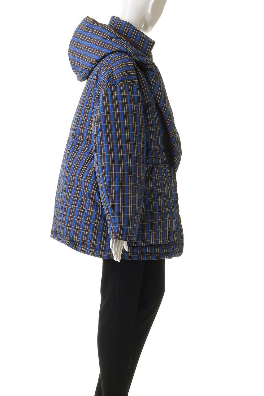 【メゾンスペシャル/MAISON SPECIAL】のPlaid Hoodie Scarf Middle Down Coat/チェックフーディマフラーミドルダウンコート 人気、トレンドファッション・服の通販 founy(ファニー) 　ファッション　Fashion　レディースファッション　Fashion for Women　アウター　Coat / Outerwear Collection　コート・ロングコート・ピーコート　Long Coats, Peacoats & More　ダウンジャケット・軽量ダウン　Warm & Lightweight Down Jackets　マフラー・スヌード / 冬小物の定番　Scarves & Mufflers　シンプル　Simple, Minimal　スカーフ　Scarf, Neckwear　スタンド　Stand Collar, Upright Stand　スマート　Smart, Elegant　タフタ　Taffeta, Structured Fabric　ダウン　Down, Puffer　チェック　Check, Plaid, Tartan　ドローストリング　Drawstring, Pull Cord　フェザー　Feather, Feather Detail　リバーシブル　Reversible, Two-Sided　防寒　Cold Protection, Winter-Ready　other-3|ID: prp329100004635356 ipo3291000000036512580