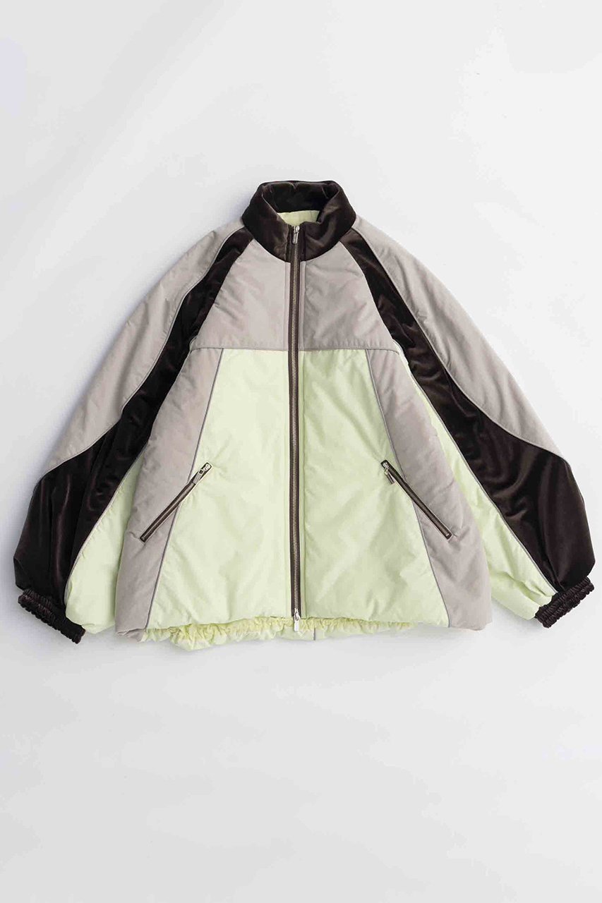 【メゾンスペシャル/MAISON SPECIAL】のVelour Combination Puffer Blouson/ベロアコンビパッファーブルゾン インテリア・キッズ・メンズ・レディースファッション・服の通販 founy(ファニー) 　ファッション　Fashion　レディースファッション　Fashion for Women　アウター　Coat / Outerwear Collection　レディースジャケット・軽アウター　Jackets　ブルゾンジャケット・スポーティアウター　Blouson Jackets　2025年　2025　2025-2026秋冬・A/W　Autumn/Winter 2025–26 AW25–26　おすすめ　Recommended / Our Picks　インナー　Innerwear　コンビ　Combo, Combination Style　ジャケット　Jacket, Outerwear　ドッキング　Docking, Mixed Material　バランス　Balance, Style Balance　バルーン　Balloon, Balloon Silhouette　ピーチ　Peach, Soft Touch　フロント　Front, Front Design　ブルゾン　Blouson, Bomber Jacket　ベロア　Velour, Soft Velvet　エレガント 上品　Elegant　冬　Winter / This Winter　A/W・秋冬　Autumn/Winter　GRN(グリーン)|ID: prp329100004635366 ipo3291000000033383471