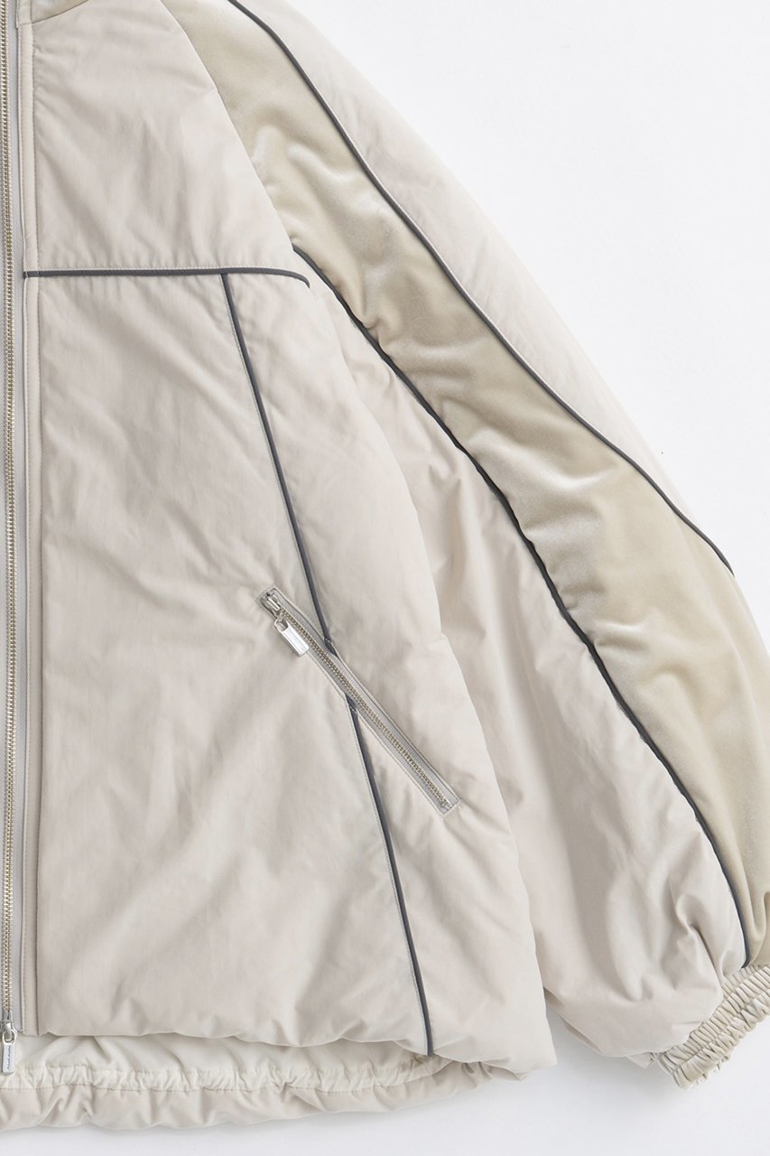 【メゾンスペシャル/MAISON SPECIAL】のVelour Combination Puffer Blouson/ベロアコンビパッファーブルゾン 人気、トレンドファッション・服の通販 founy(ファニー) 　ファッション　Fashion　レディースファッション　Fashion for Women　アウター　Coat / Outerwear Collection　レディースジャケット・軽アウター　Jackets　ブルゾンジャケット・スポーティアウター　Blouson Jackets　2025年　2025　2025-2026秋冬・A/W　Autumn/Winter 2025–26 AW25–26　おすすめ　Recommended / Our Picks　インナー　Innerwear　コンビ　Combo, Combination Style　ジャケット　Jacket, Outerwear　ドッキング　Docking, Mixed Material　バランス　Balance, Style Balance　バルーン　Balloon, Balloon Silhouette　ピーチ　Peach, Soft Touch　フロント　Front, Front Design　ブルゾン　Blouson, Bomber Jacket　ベロア　Velour, Soft Velvet　エレガント 上品　Elegant　冬　Winter / This Winter　A/W・秋冬　Autumn/Winter　other-3|ID: prp329100004635366 ipo3291000000033383475