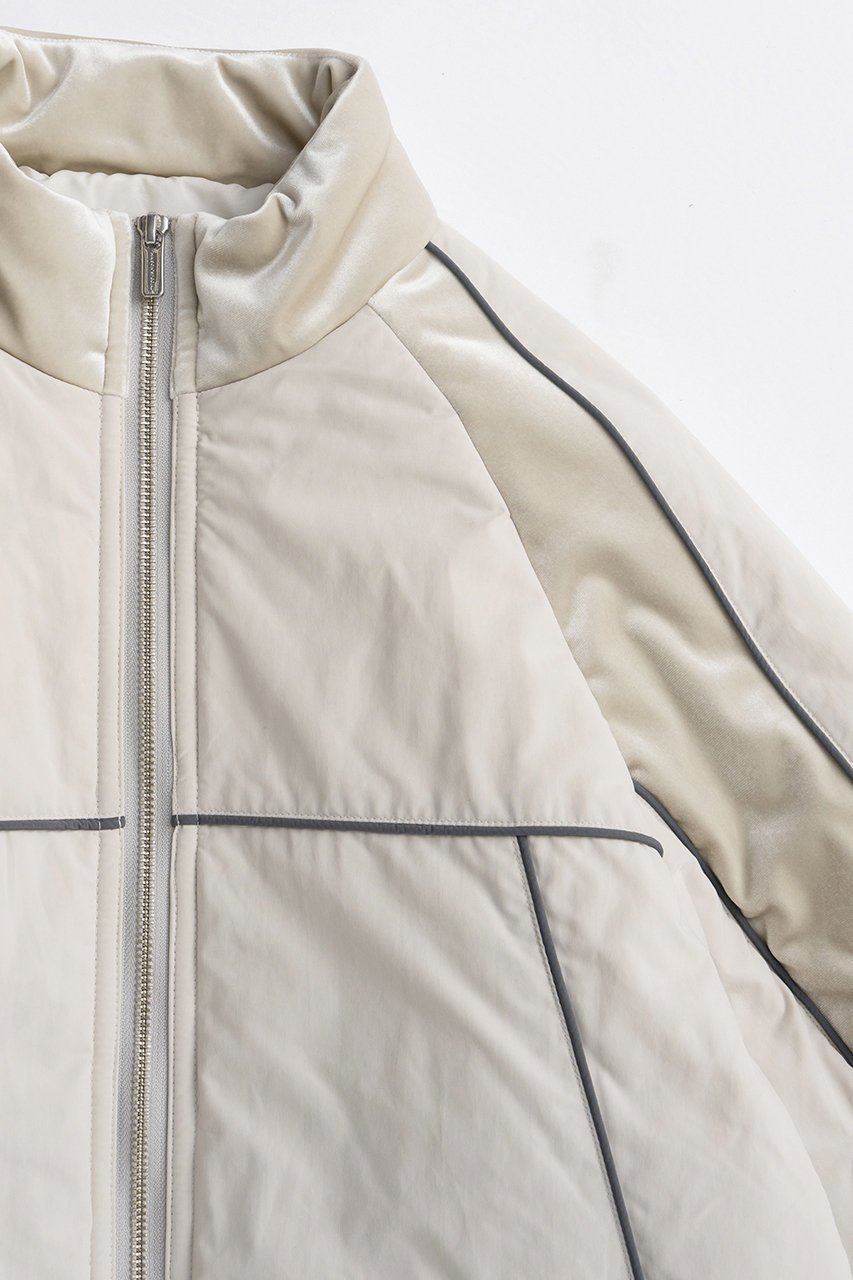 【メゾンスペシャル/MAISON SPECIAL】のVelour Combination Puffer Blouson/ベロアコンビパッファーブルゾン 人気、トレンドファッション・服の通販 founy(ファニー) 　ファッション　Fashion　レディースファッション　Fashion for Women　アウター　Coat / Outerwear Collection　レディースジャケット・軽アウター　Jackets　ブルゾンジャケット・スポーティアウター　Blouson Jackets　2025年　2025　2025-2026秋冬・A/W　Autumn/Winter 2025–26 AW25–26　おすすめ　Recommended / Our Picks　インナー　Innerwear　コンビ　Combo, Combination Style　ジャケット　Jacket, Outerwear　ドッキング　Docking, Mixed Material　バランス　Balance, Style Balance　バルーン　Balloon, Balloon Silhouette　ピーチ　Peach, Soft Touch　フロント　Front, Front Design　ブルゾン　Blouson, Bomber Jacket　ベロア　Velour, Soft Velvet　エレガント 上品　Elegant　冬　Winter / This Winter　A/W・秋冬　Autumn/Winter　other-4|ID: prp329100004635366 ipo3291000000033383476